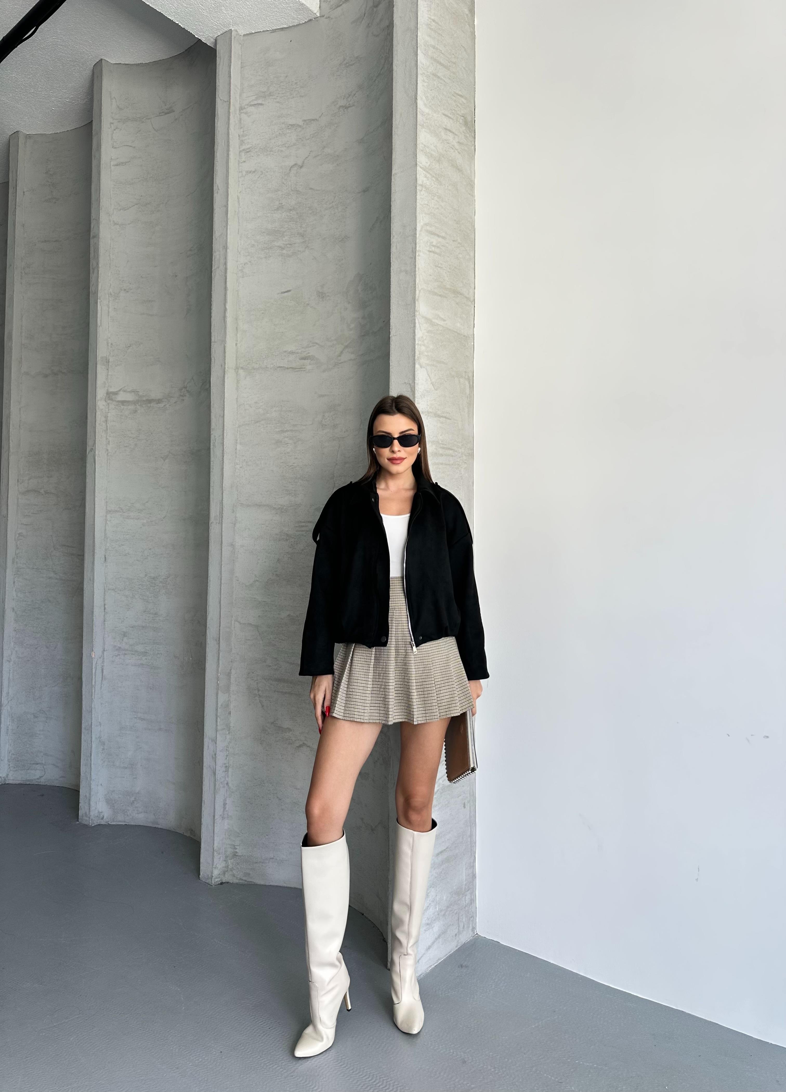 Crop Bomber Siyah Süet Ceket