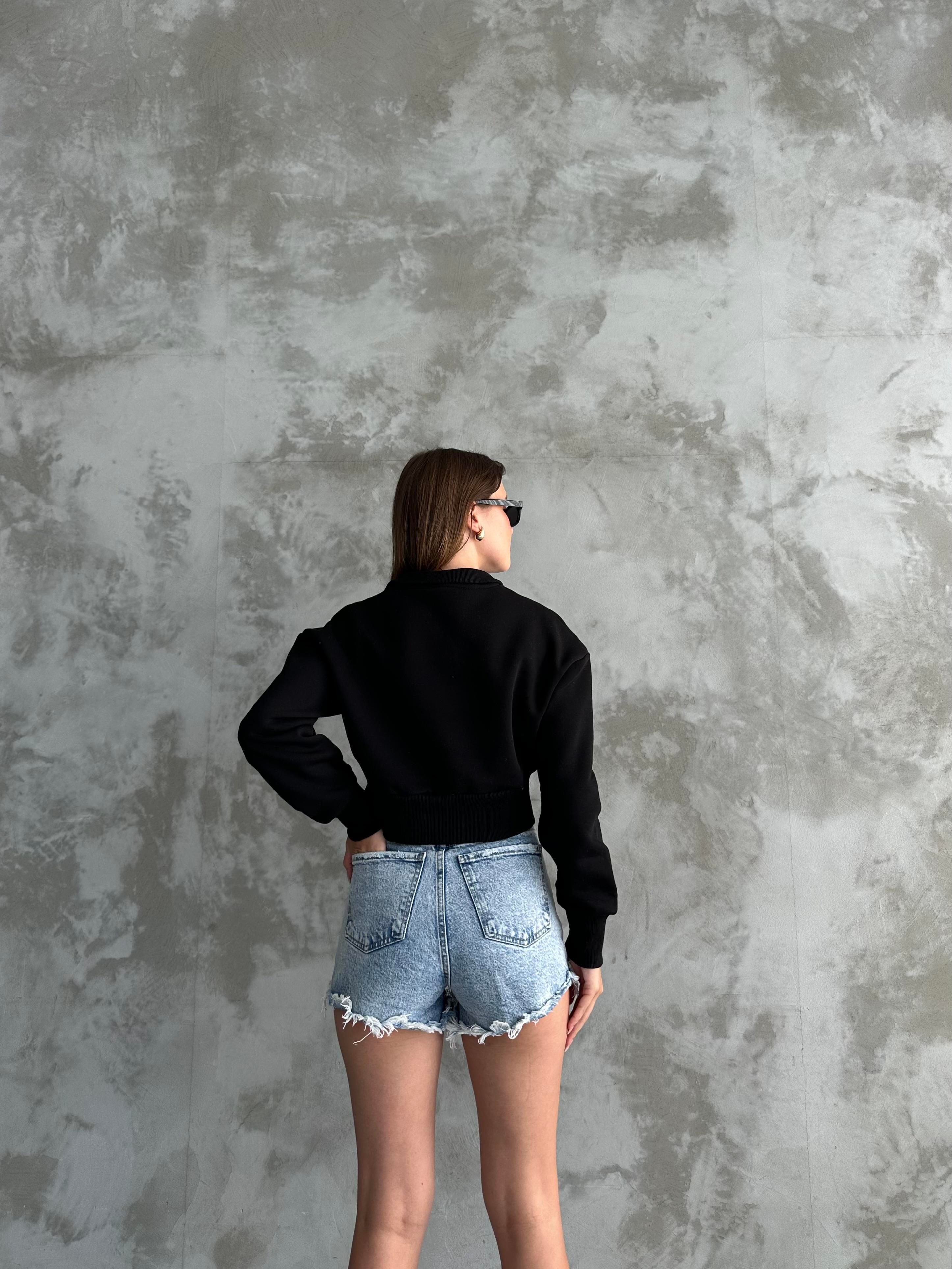 Crop Yarım Yaka Siyah Sweatshirt