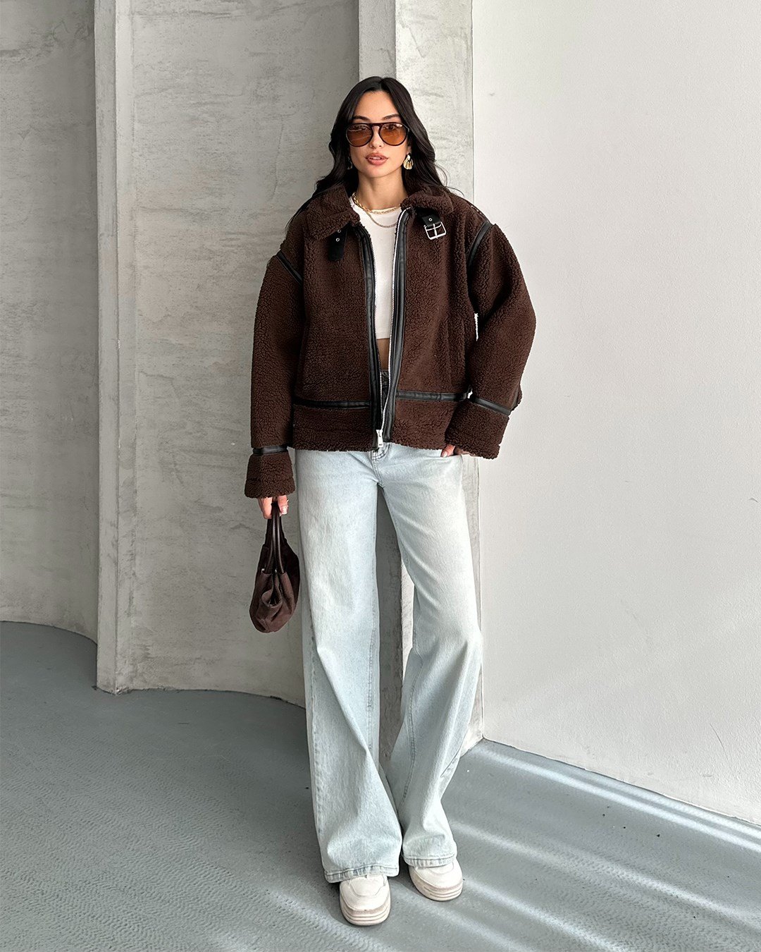 Dolly Deri Biyeli Oversize Kahverengi Peluş Mont