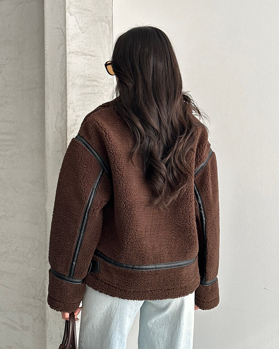 Dolly Deri Biyeli Oversize Kahverengi Peluş Mont