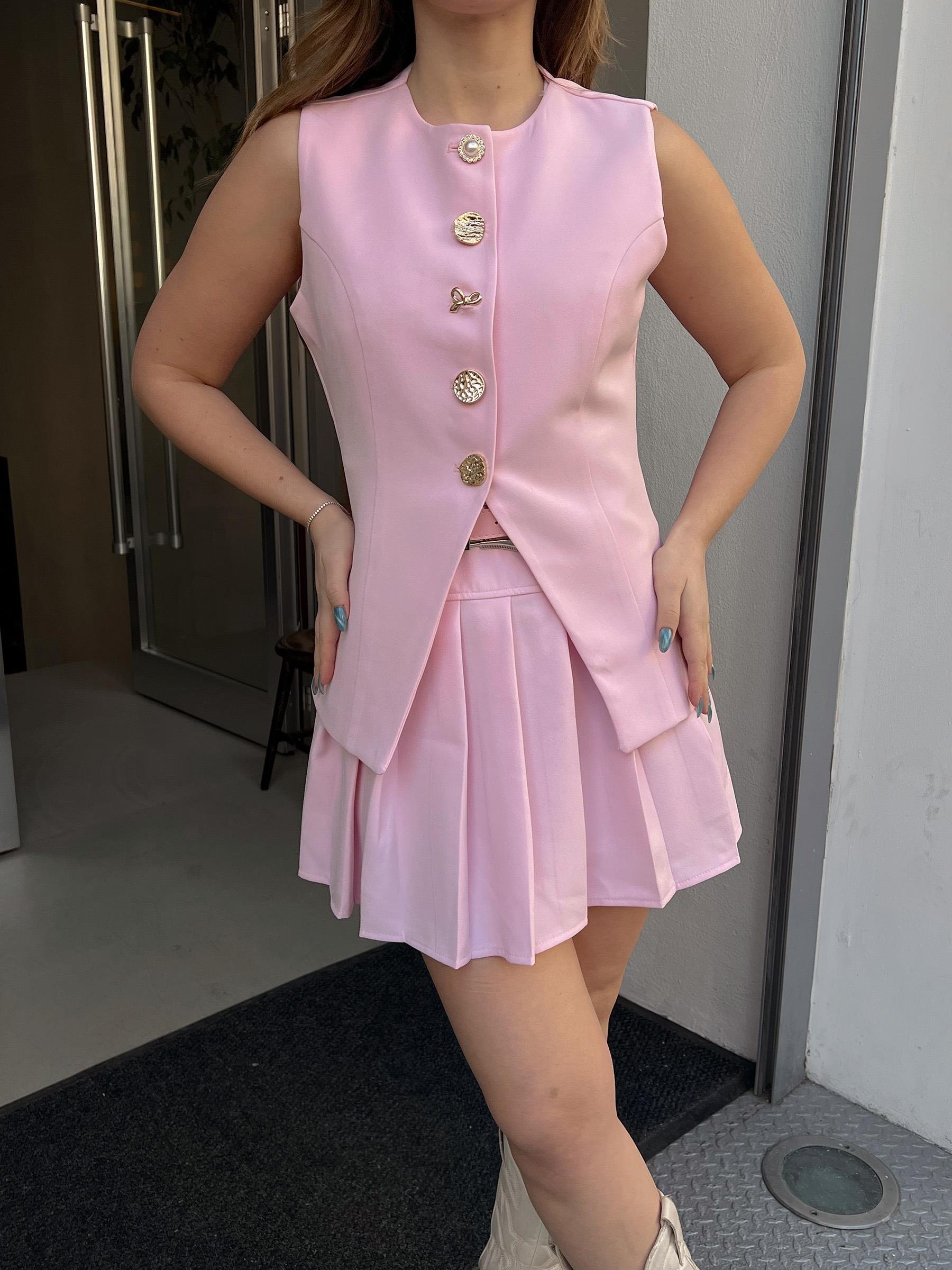 Düğme Detaylı Pembe Yelek