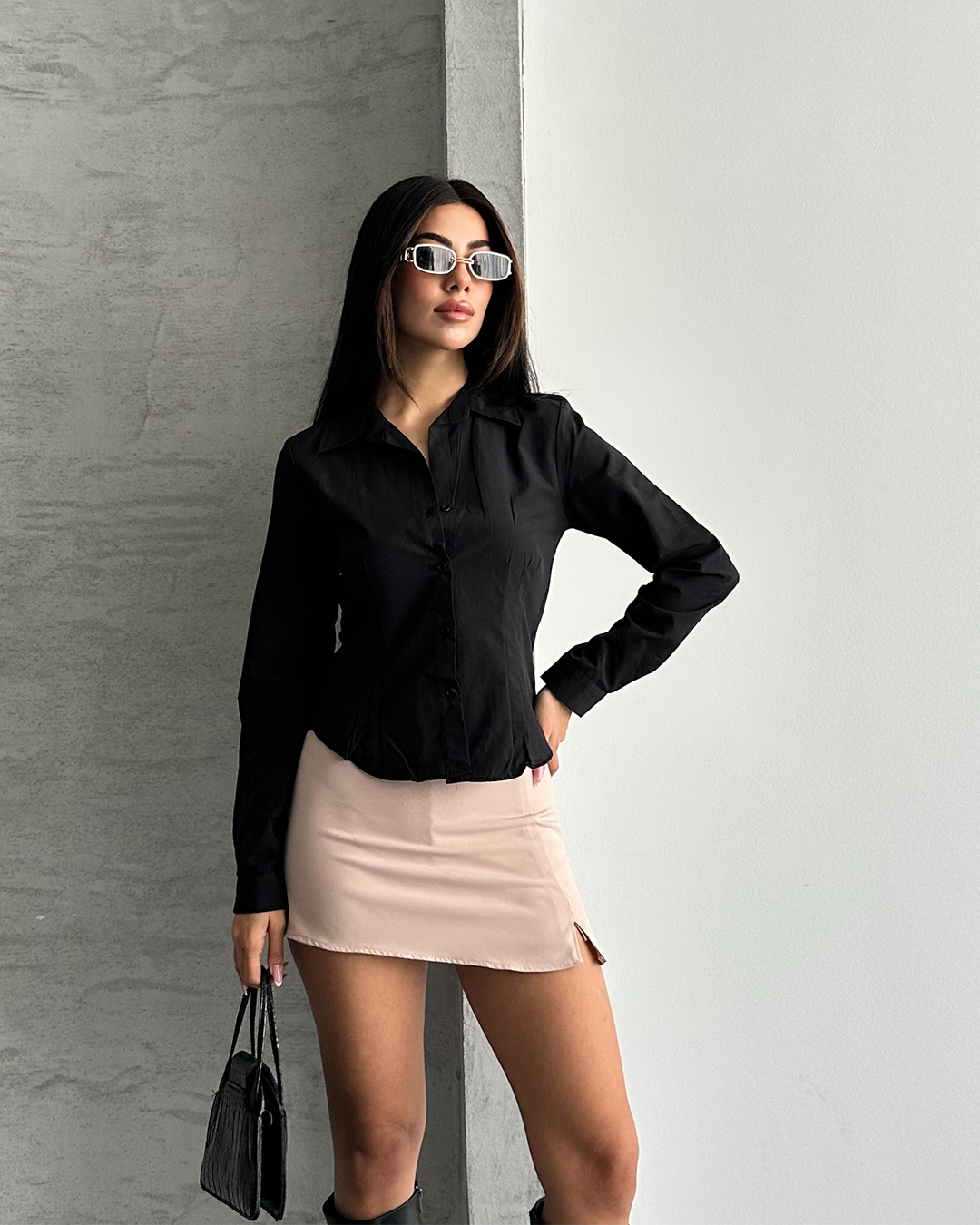 Fit Kesim Siyah Gömlek