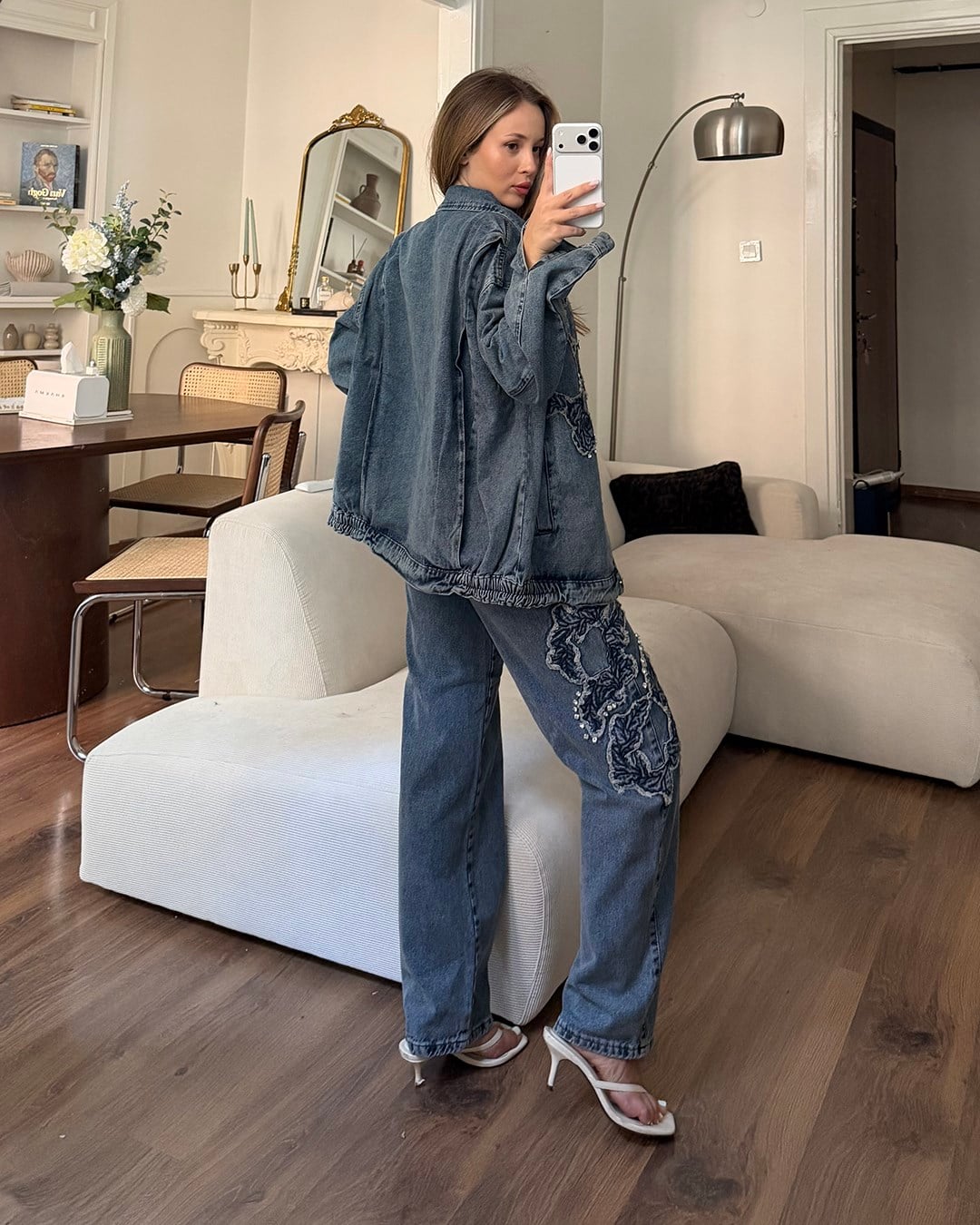 Gül Aplikeli Taşlı Denim Ceket Pantolon Takım