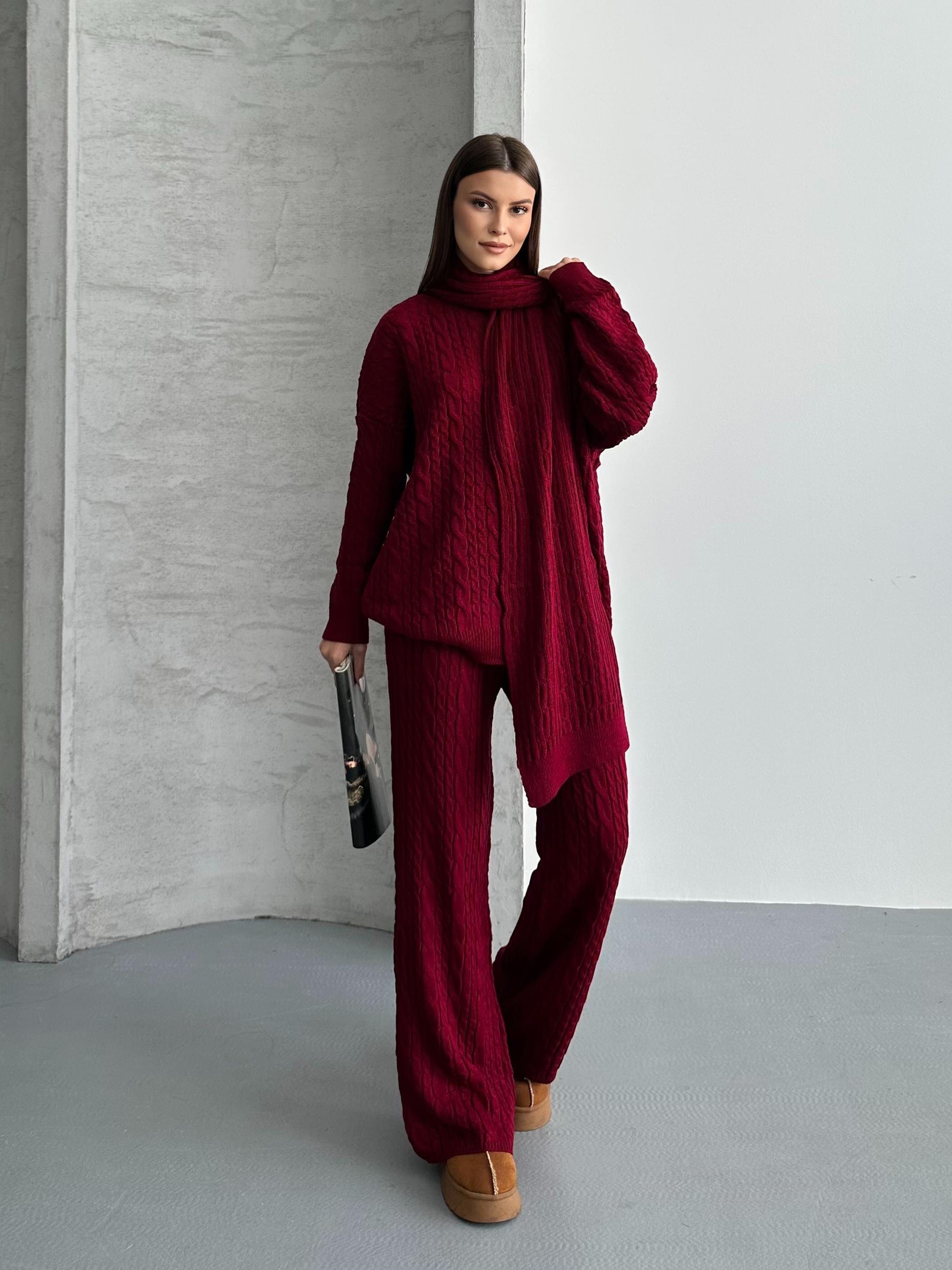 Kablo Örgü Bordo Triko Takım (Üçlü Set: Kazak, Pantolon, Atkı)