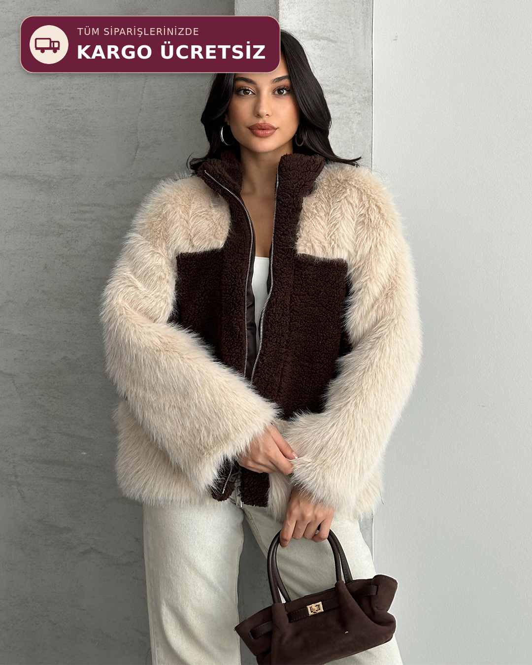 Kahverengi Kürk Detaylı Fermuarlı Peluş Mont