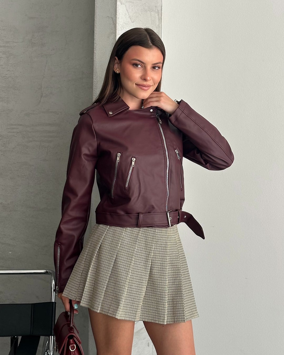 Kemerli Crop Biker Bordo Deri Ceket