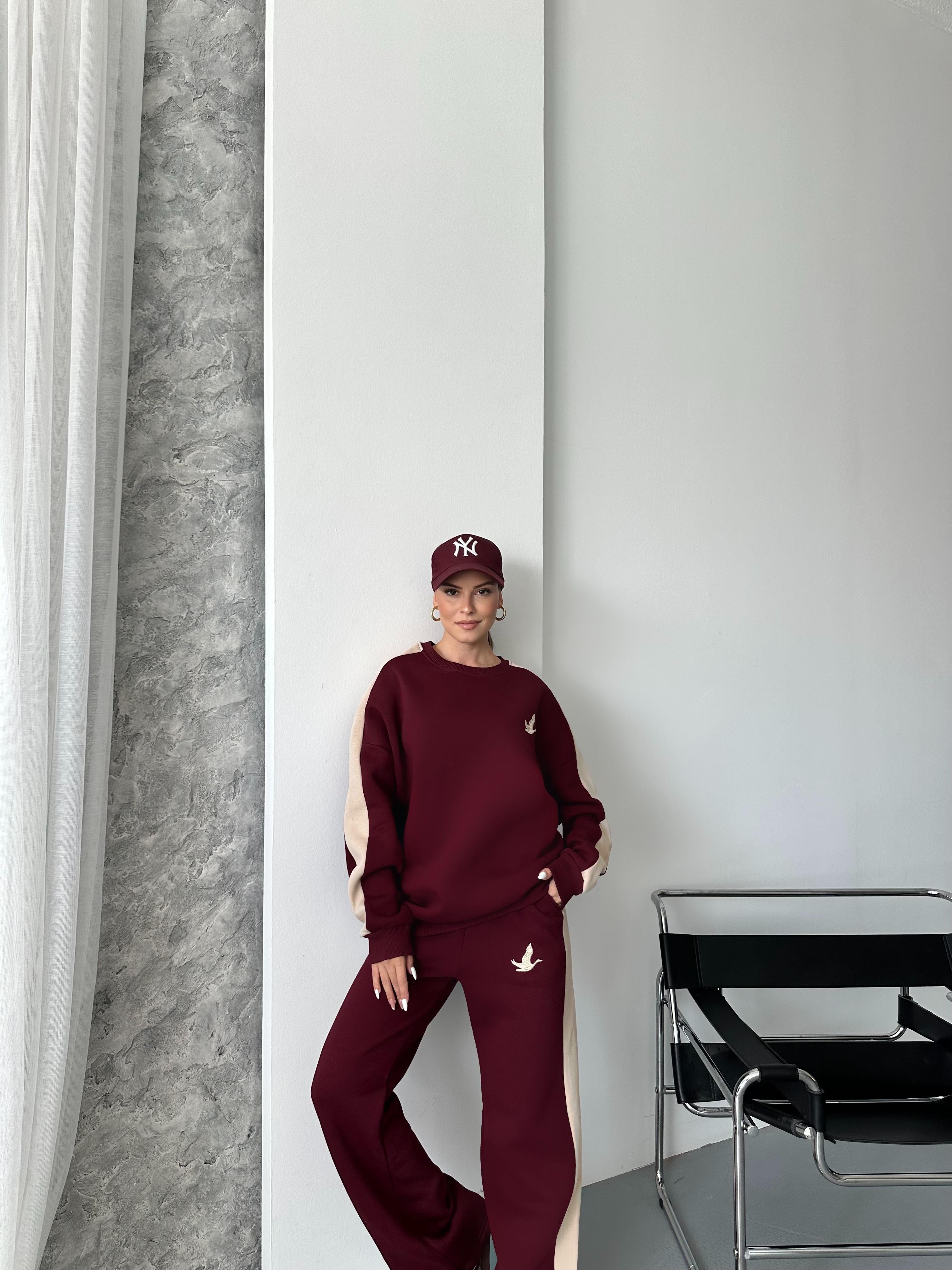 Kuş Logolu Bordo Eşofman Takımı