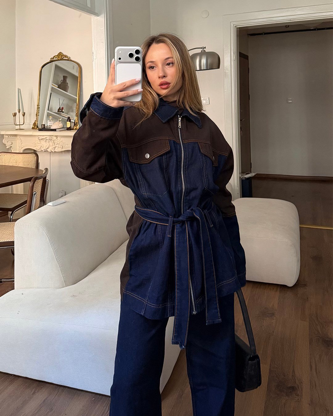 Kuşaklı Kahverengi Parçalı Denim Takım
