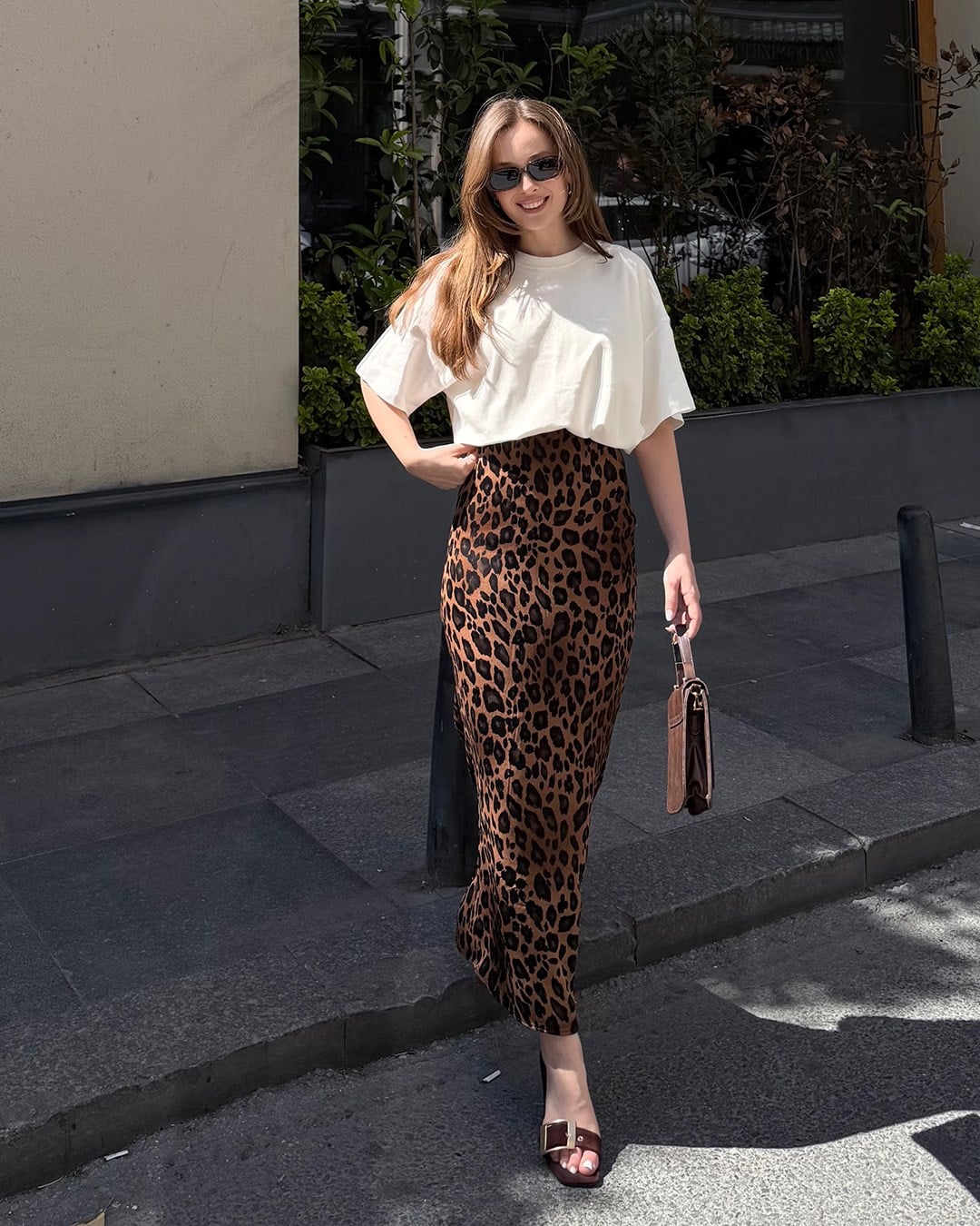 Leopar Desenli Saten Etek