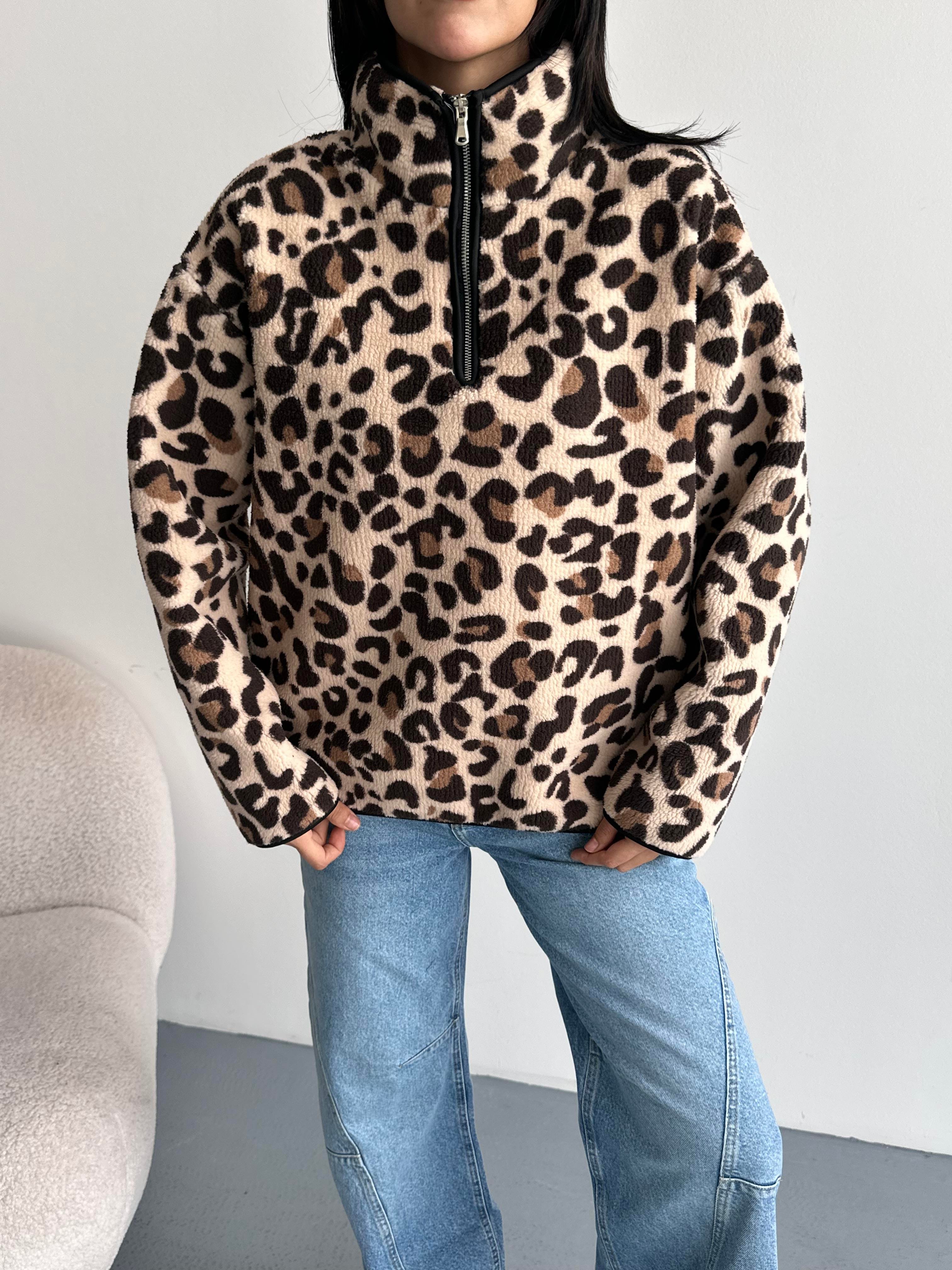 Leopar Desenli Yarım Fermuarlı Polar Sweatshirt