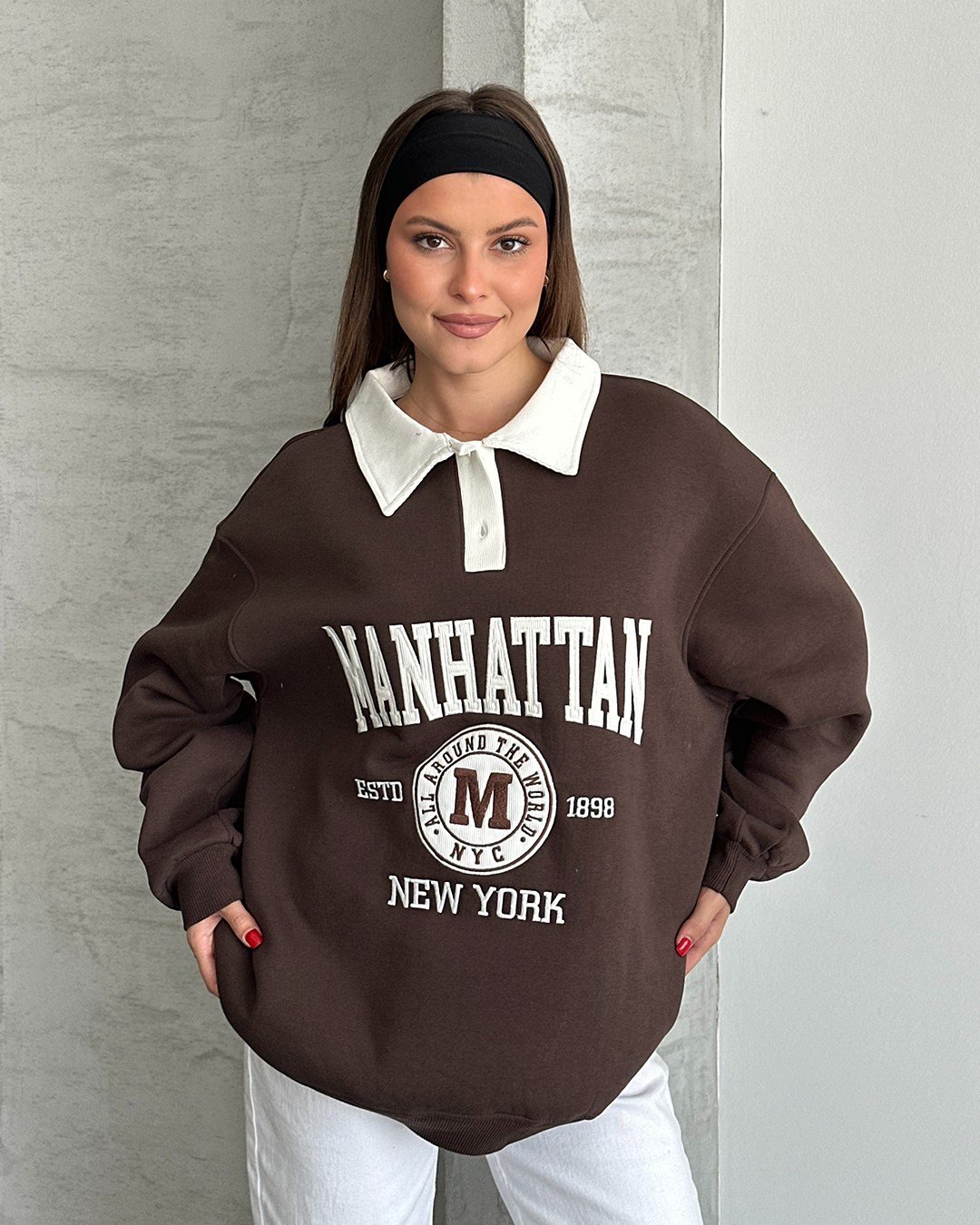 Manhattan Nakışlı Polo Yaka Kahverengi Sweatshirt
