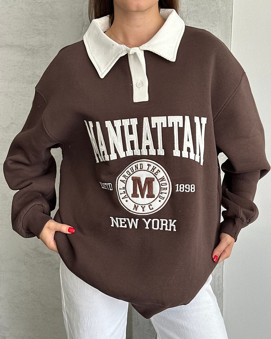 Manhattan Nakışlı Polo Yaka Kahverengi Sweatshirt