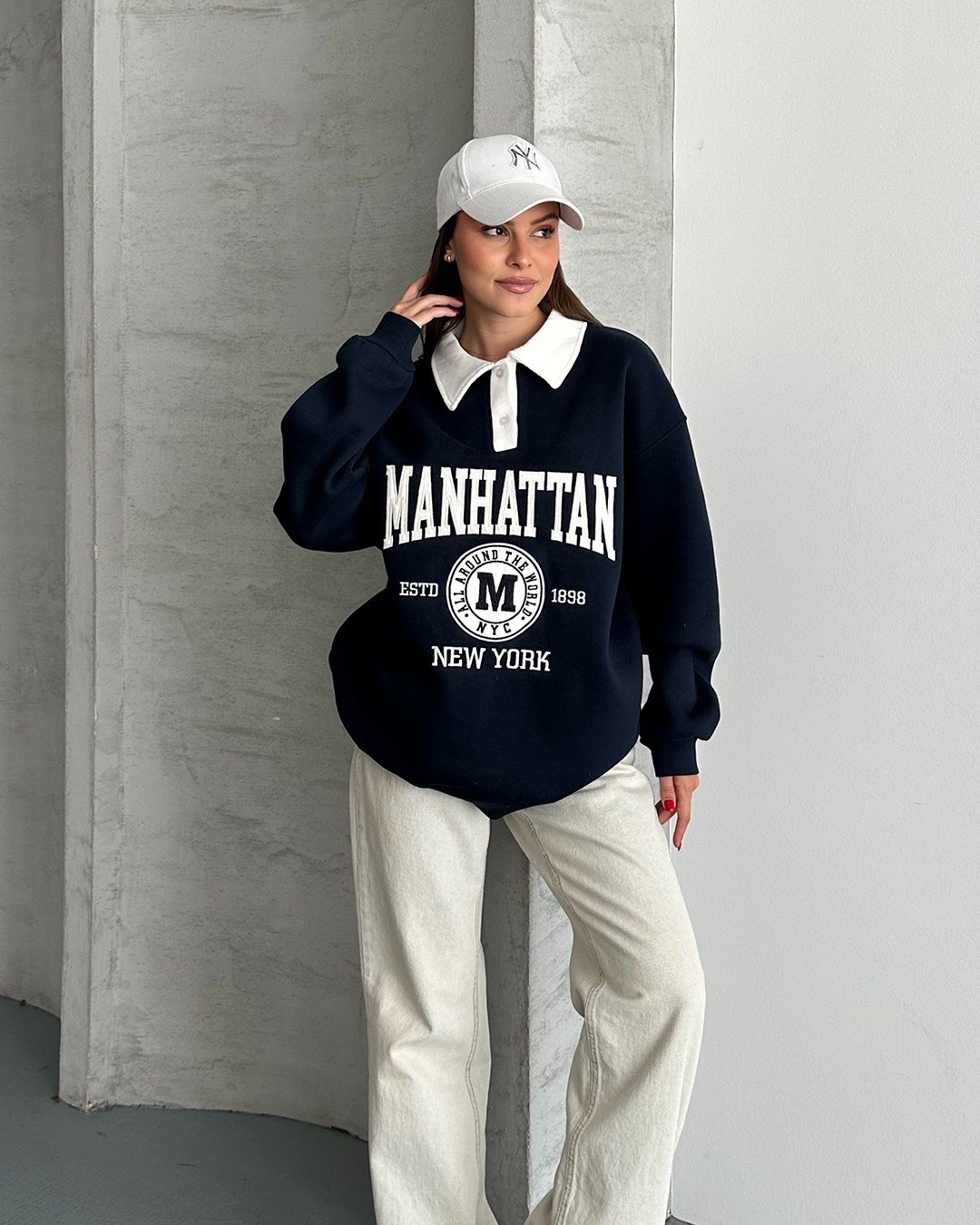 Manhattan Nakışlı Polo Yaka Lacivert Sweatshirt