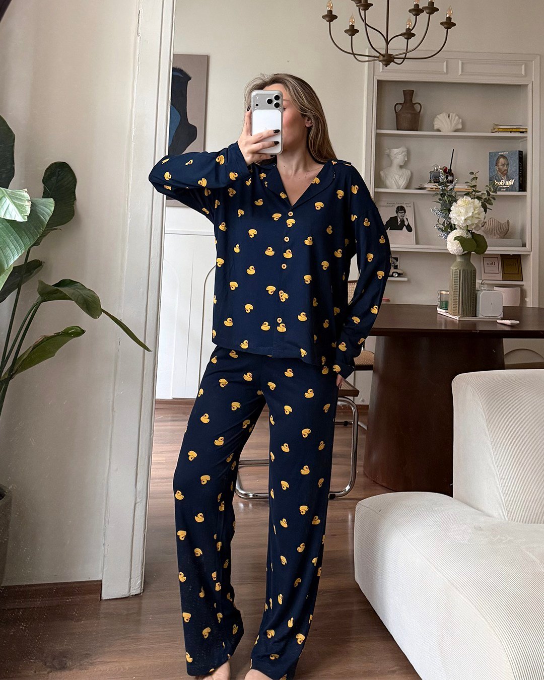 Neşeli Ördekler Lacivert Pijama Takımı