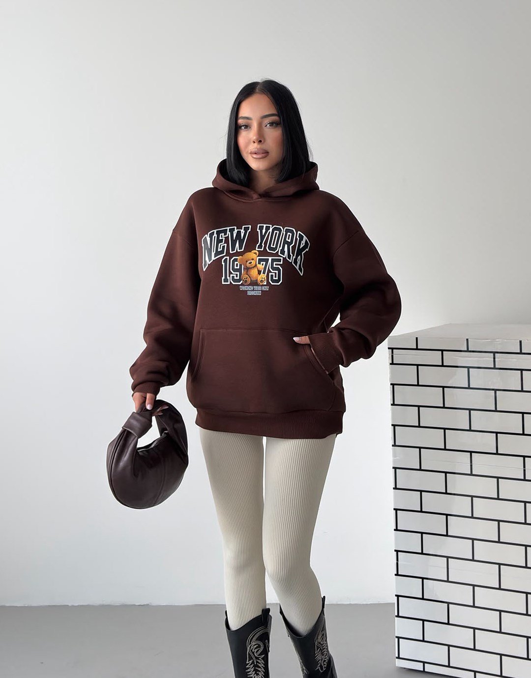 New York Oversize Kapüşonlu Kahverengi Sweatshirt