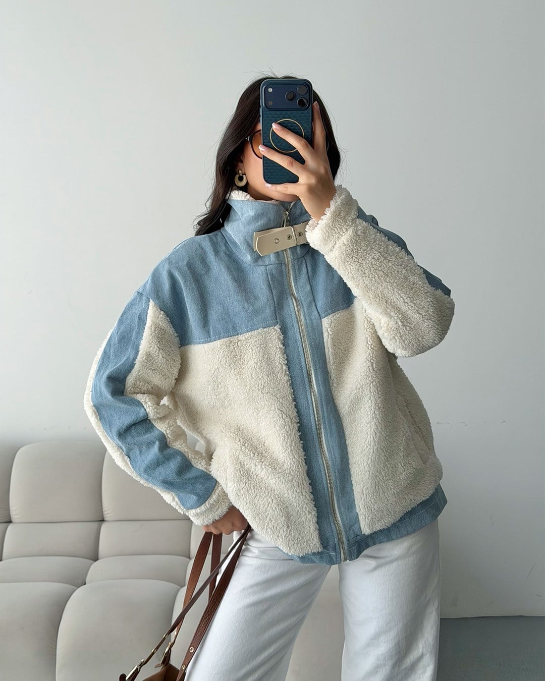 Peluş Detaylı Fermuarlı Kot Ceket
