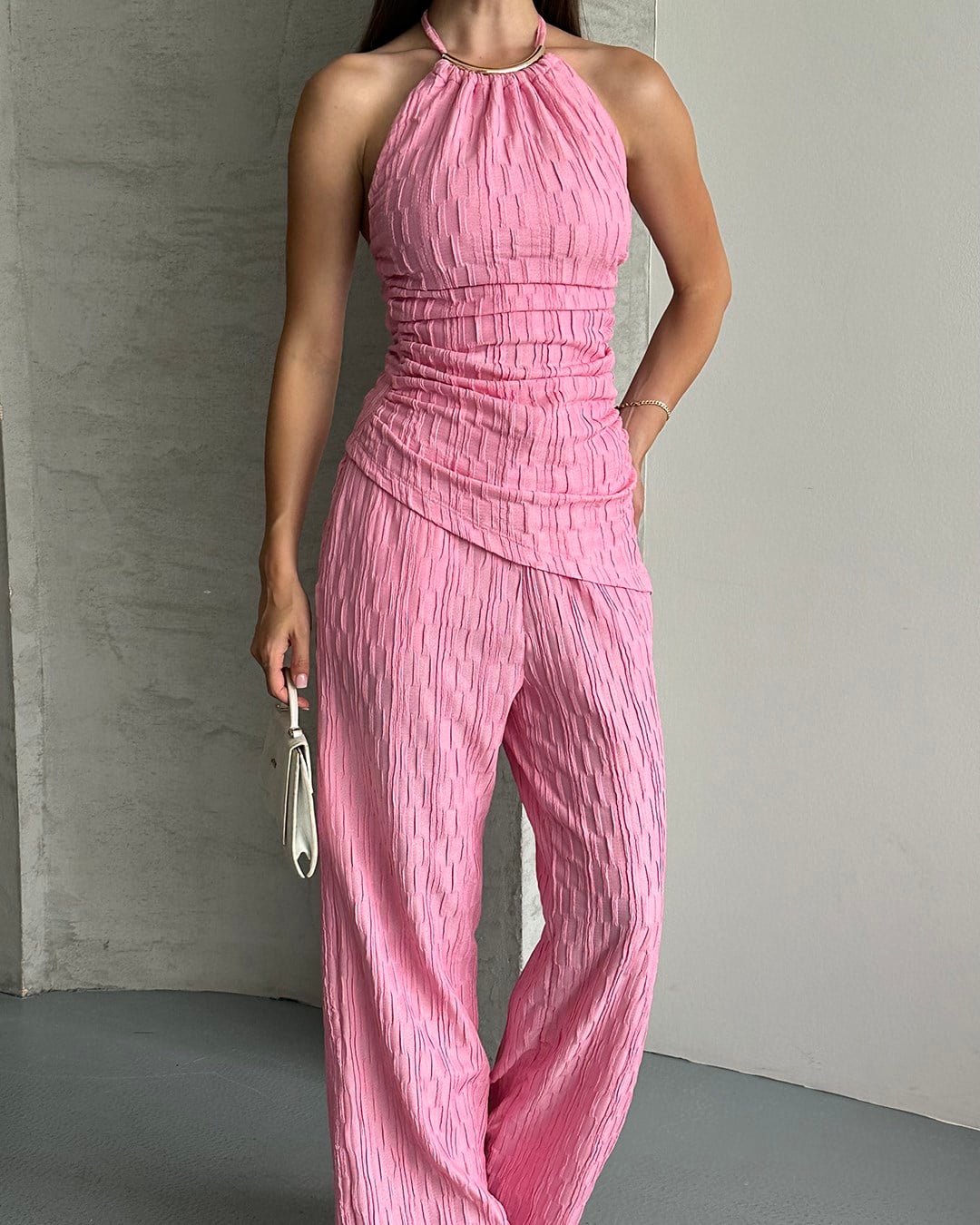 Pembe Bürümcük Halter Yaka Pantolon Takım