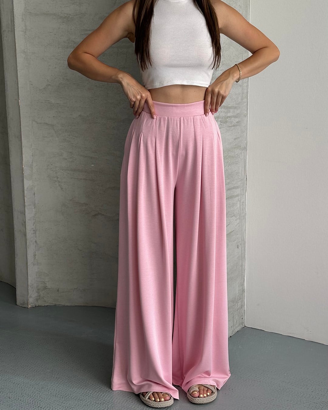 Pembe Pileli Bol Paça Pantolon