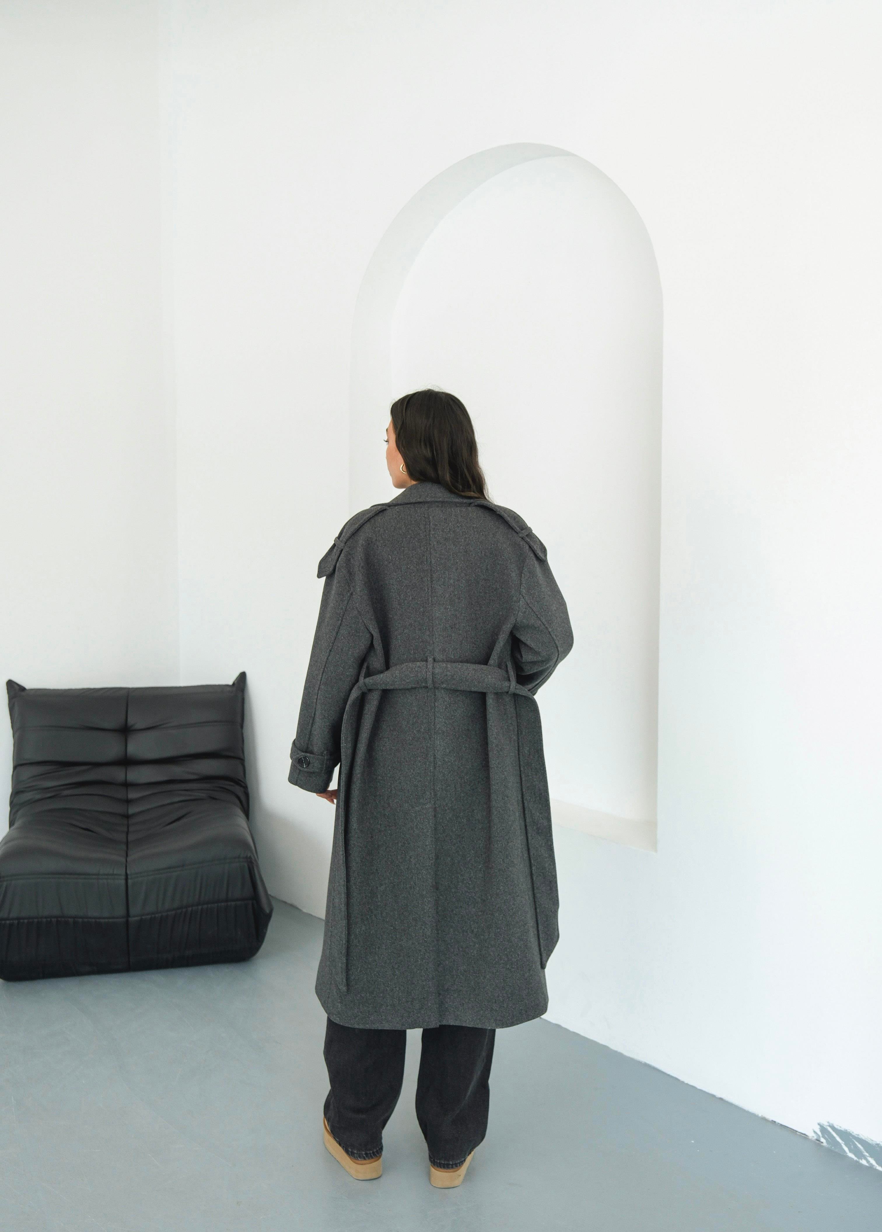 Premium Modern Antrasit Kaşe Kaban