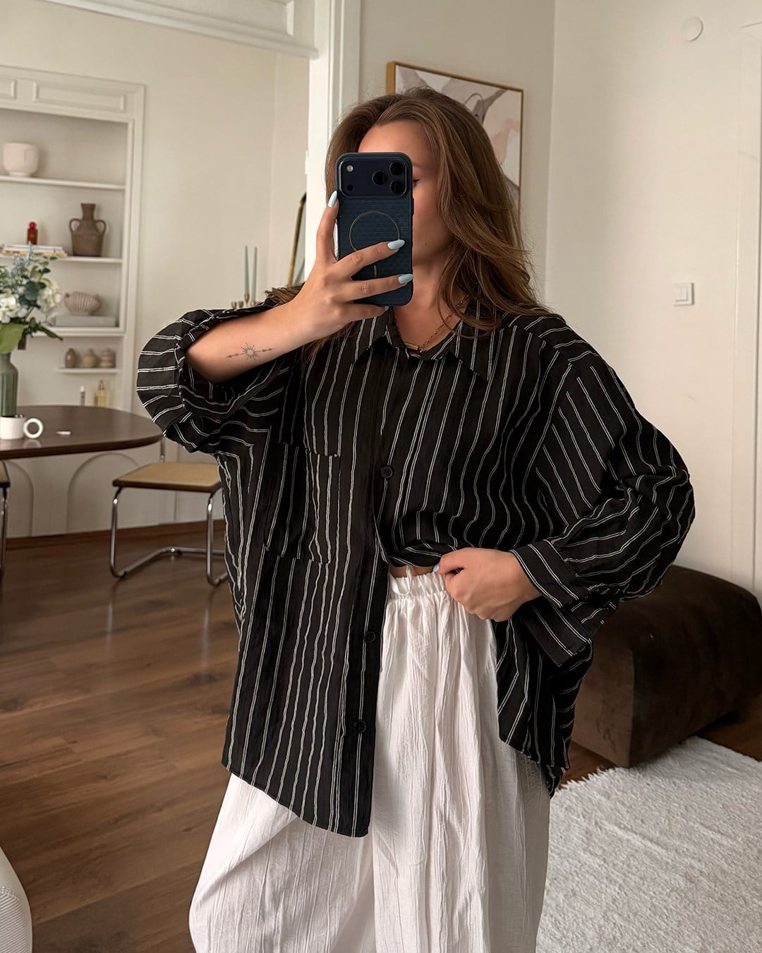 Siyah Çizgili Oversize Gömlek