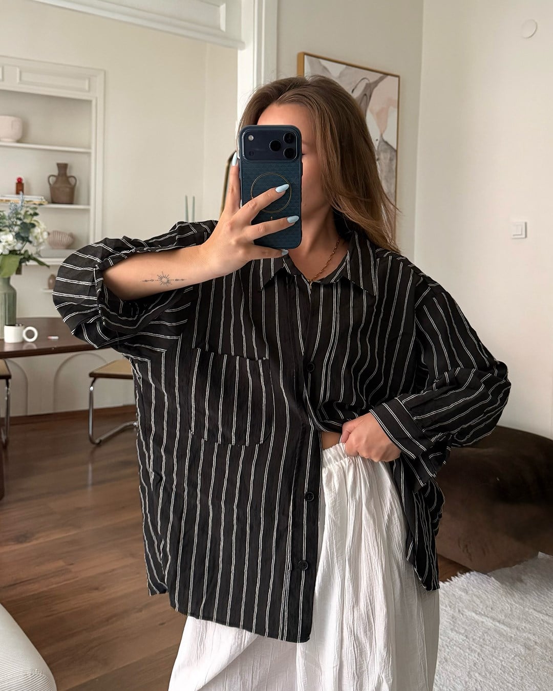 Siyah Çizgili Oversize Gömlek