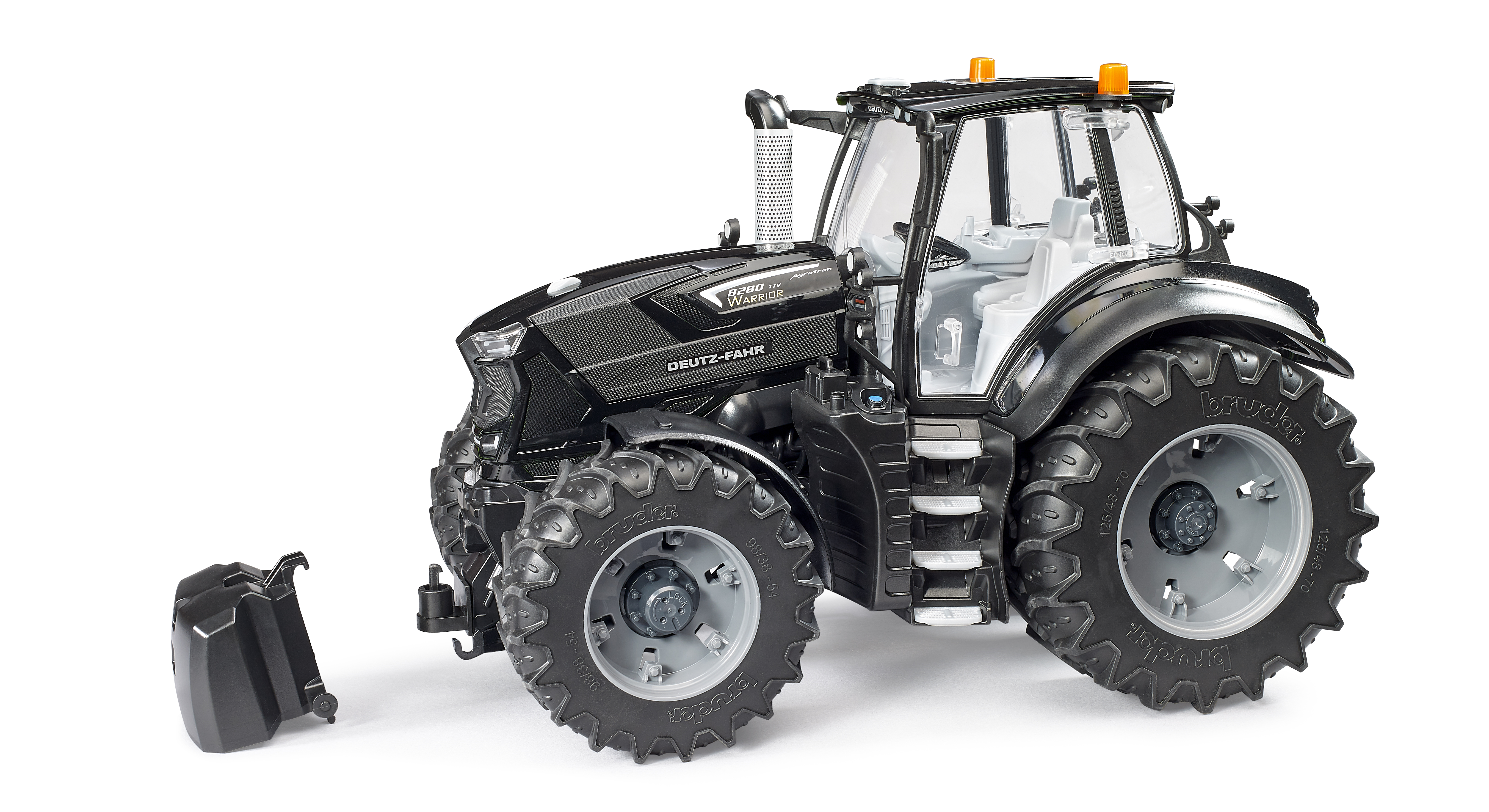 Bruder DEUTZ-FAHR 8280 TTV Warrior