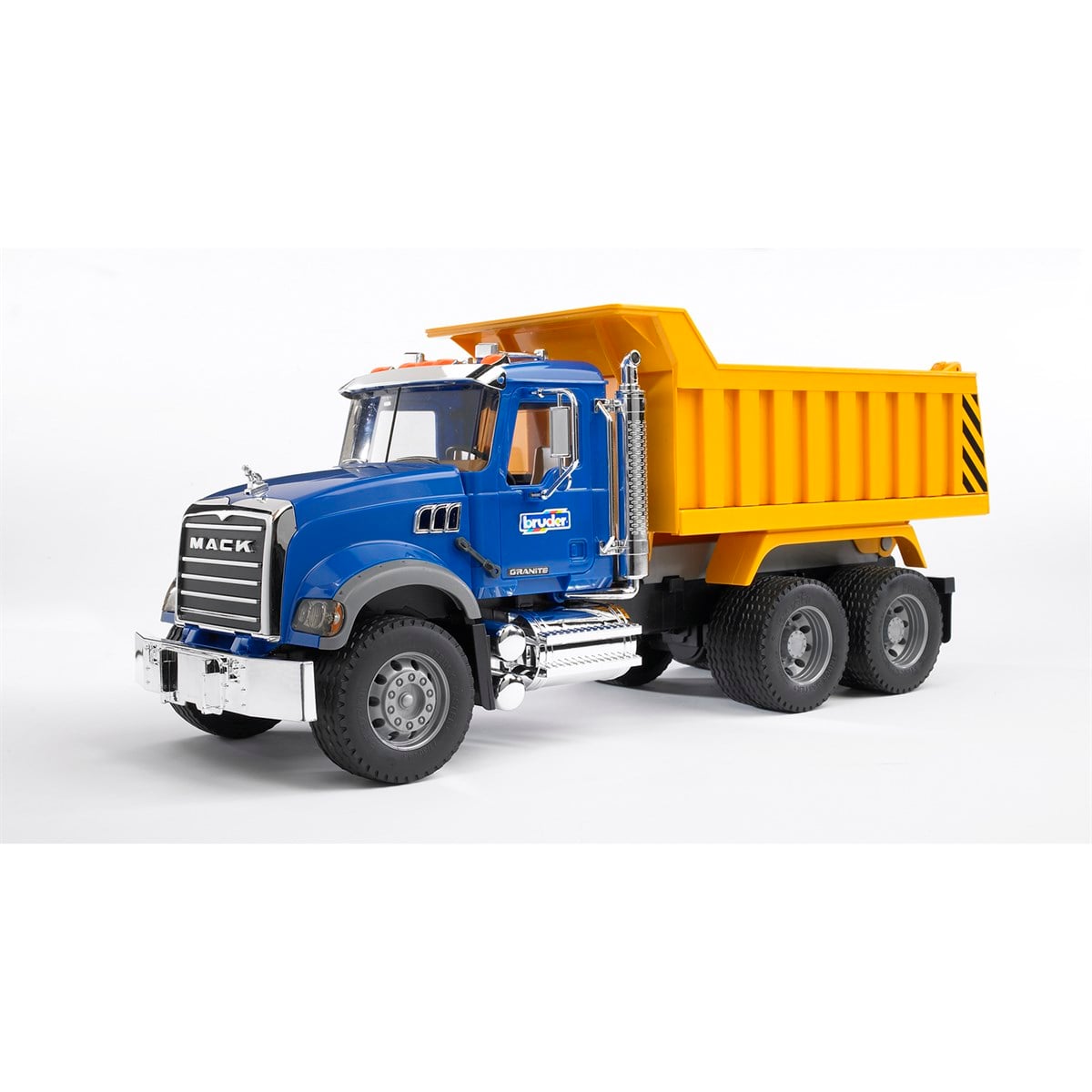 BRUDER Mack Granite Damperli Kamyon-BR02815
