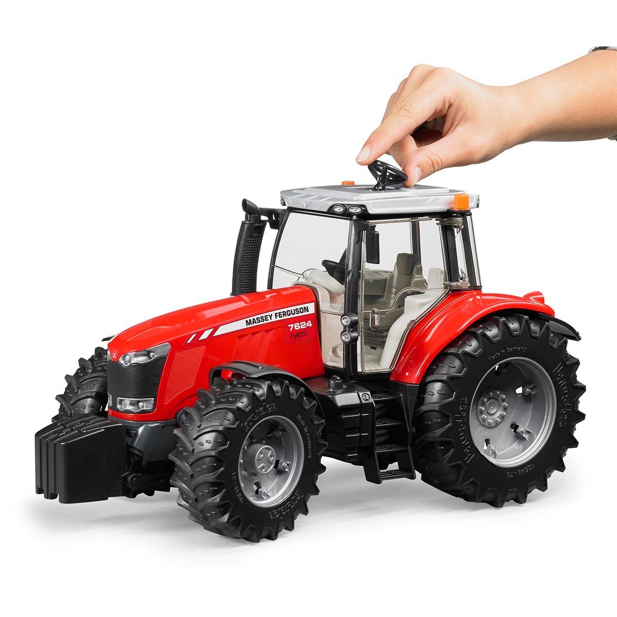BRUDER Massey Ferguson 7600 Traktör-BR03046