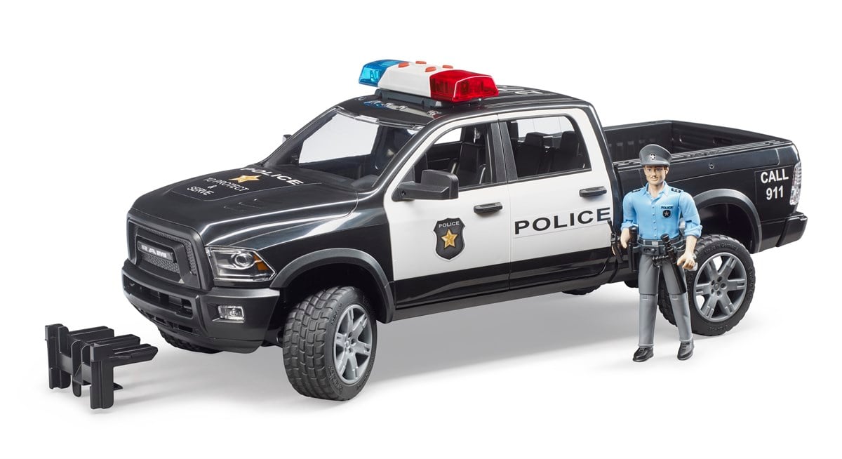Ram 2500 Polis Araci Ve Memur