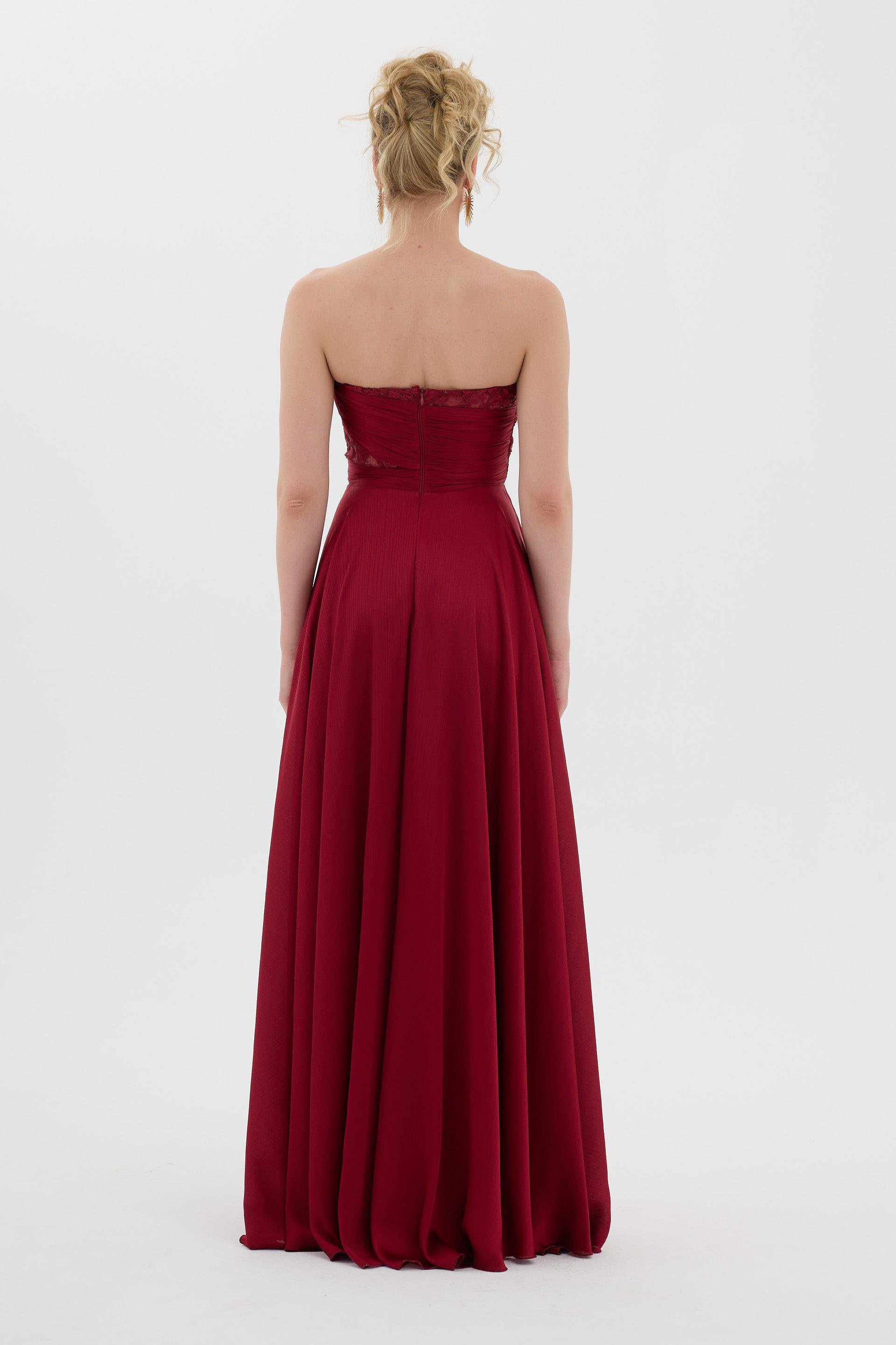 58495-3CARMENCarmen Bordo Yırtmaçlı Straplez Saten Abiye Elbise