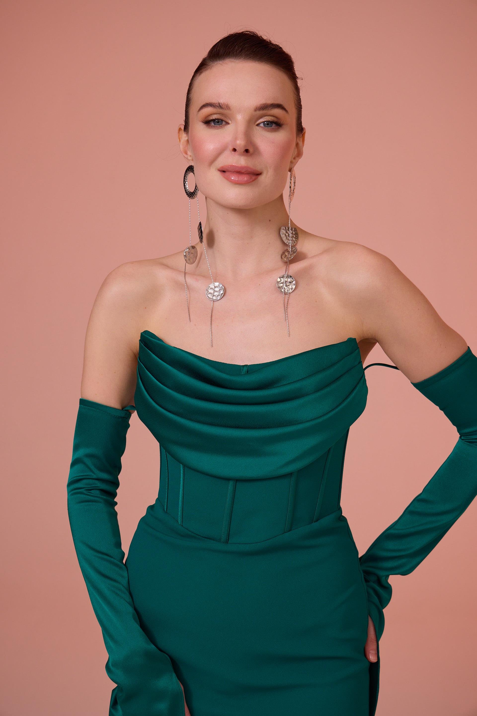 58563-34CARMENCarmen Zümrüt Eldivenli Krep Abiye Elbise