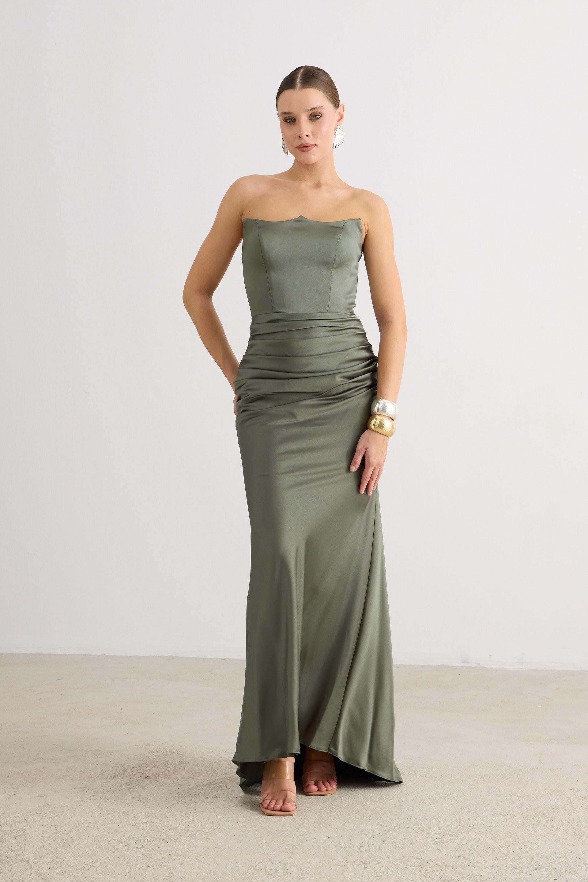 58565-12CARMENCarmen Haki Straplez Uzun Saten Abiye Elbise