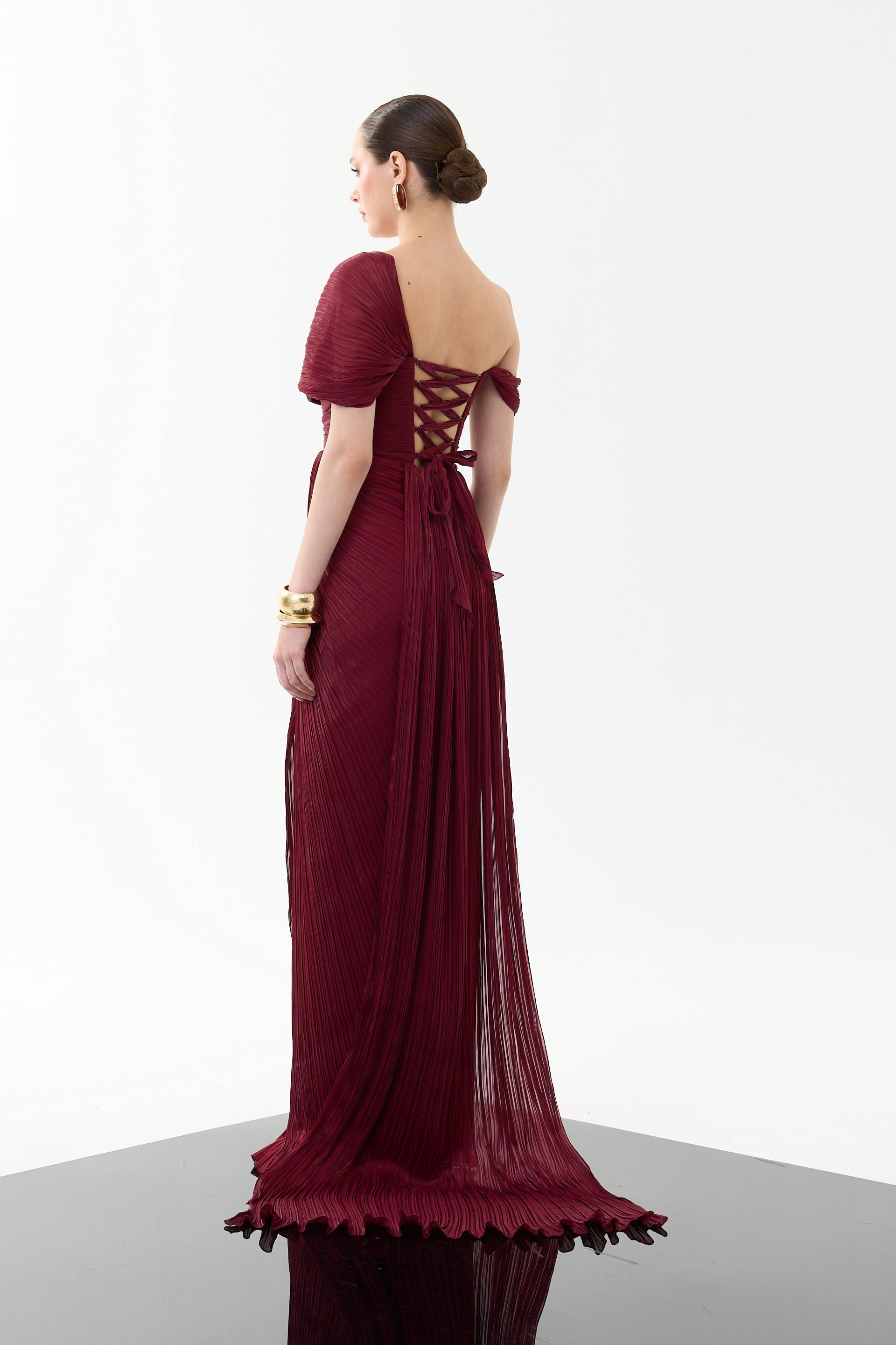58698-3CARMENCarmen Bordo Tek Kol Pliseli Organze Abiye Elbise