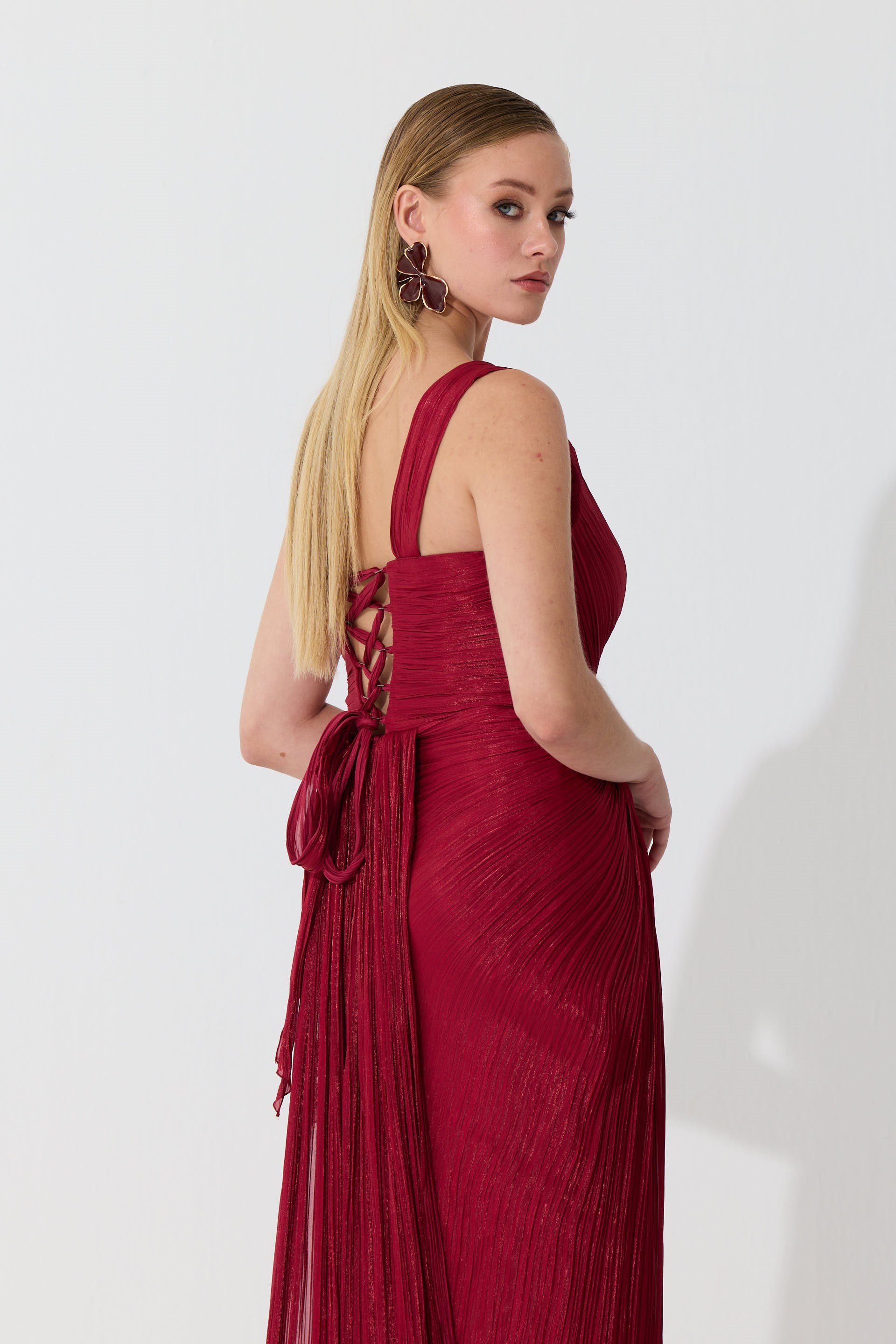 58739-3CARMENCarmen Bordo Tek Kol Yırtmaçlı Organze Abiye Elbise