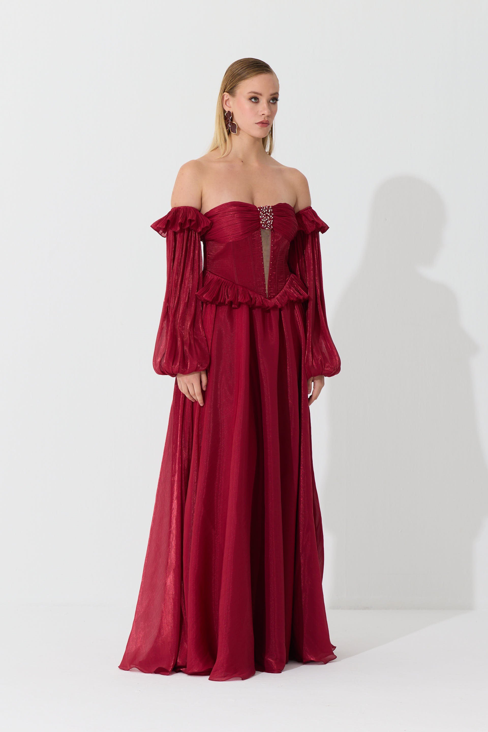 58740-3CARMENCarmen Bordo Straplez Taş Detaylı Organze Abiye Elbise