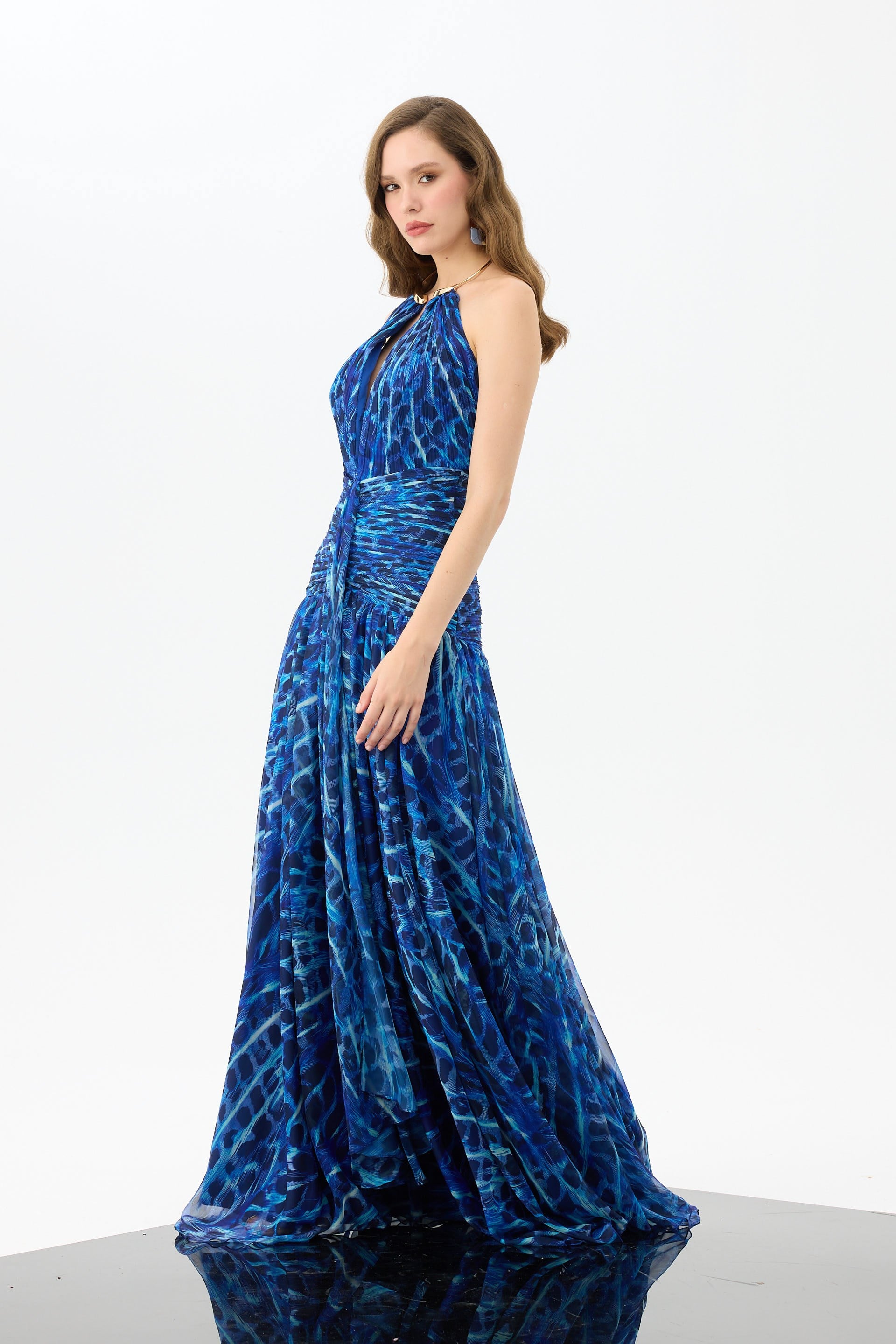 58745-25CARMENCarmen Saks Aksesuarlı Leopar Desenli Abiye Elbise