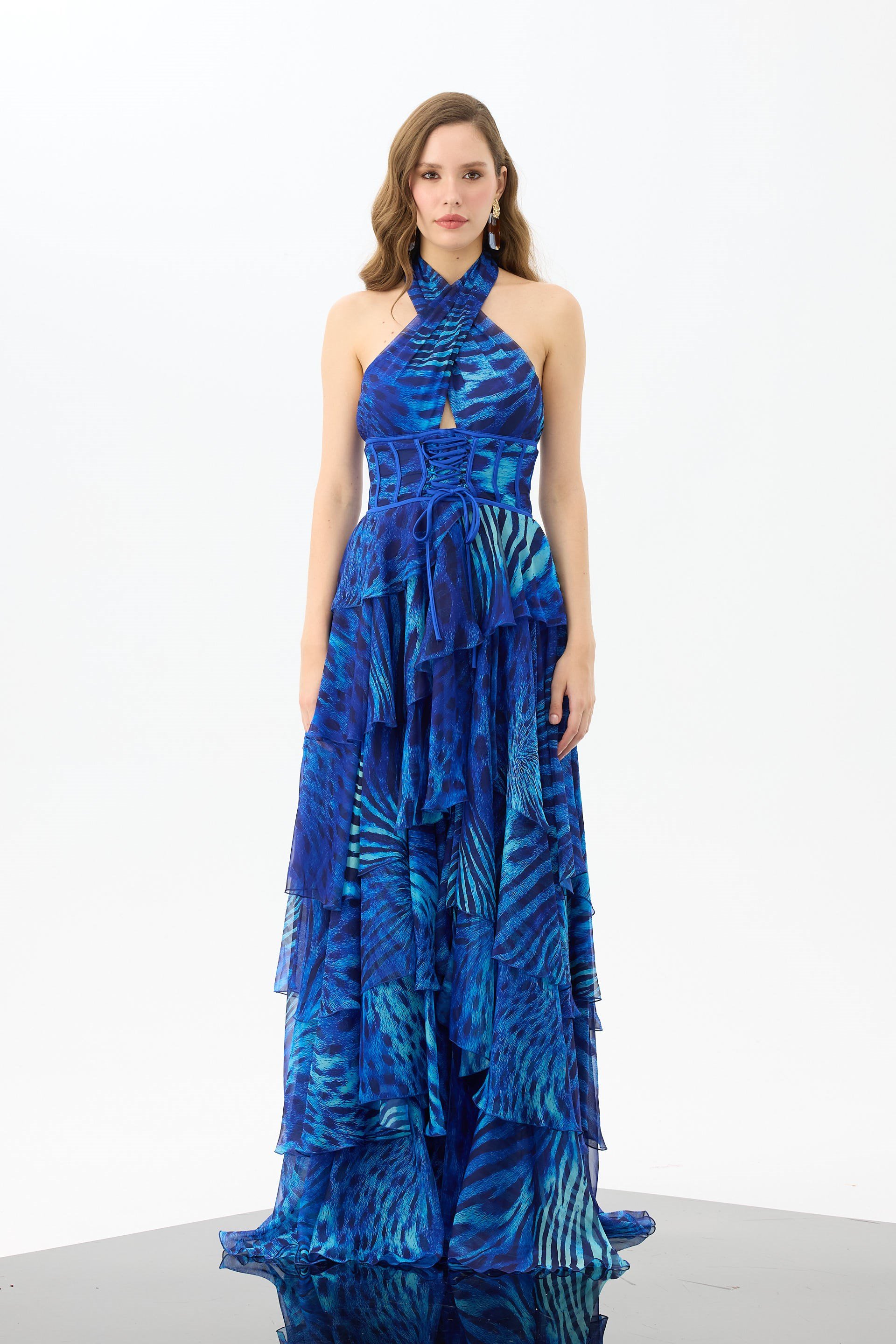 58746-25CARMENCarmen Saks Boyundan Bağlamalı Leopar Desenli Abiye Elbise