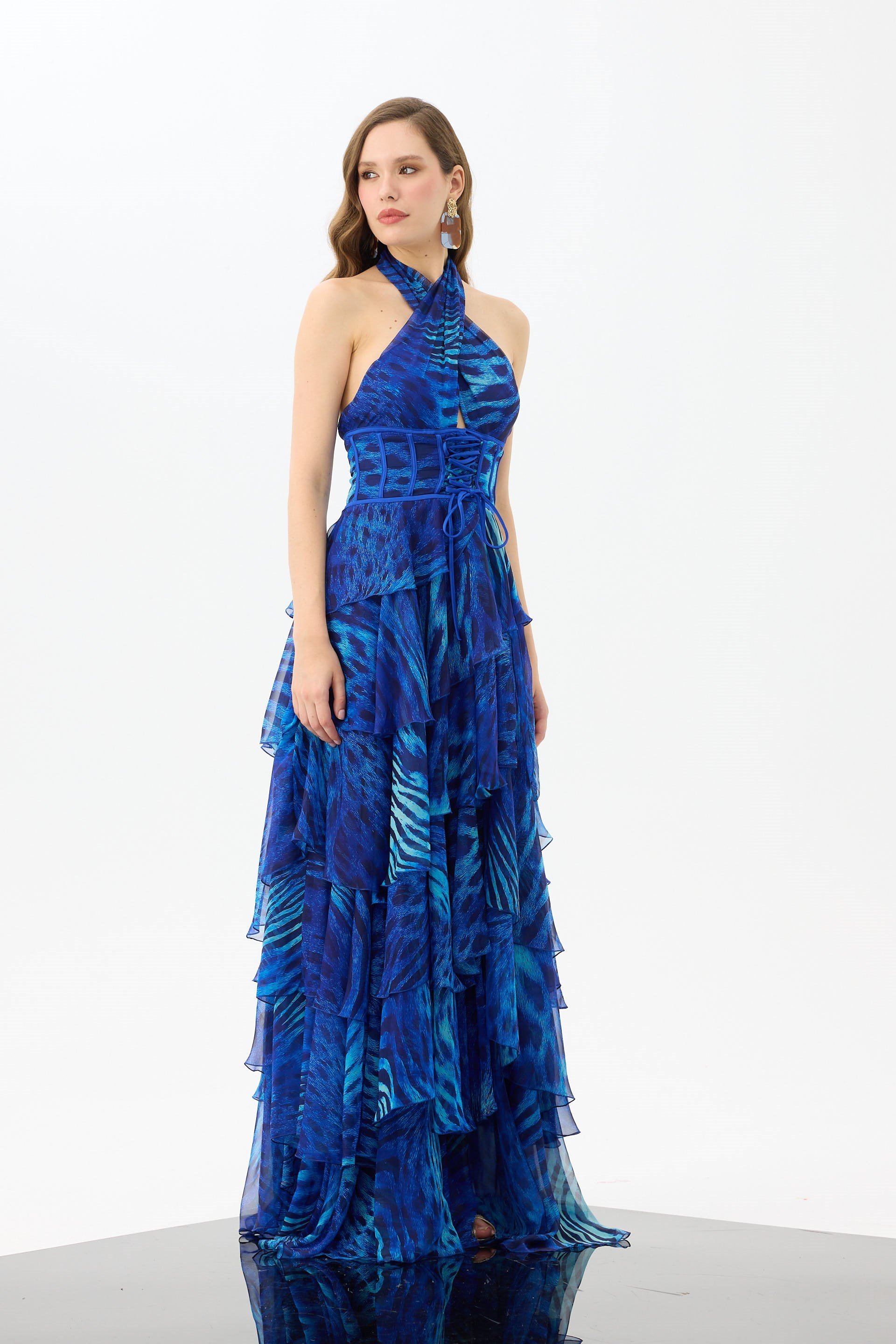 58746-25CARMENCarmen Saks Boyundan Bağlamalı Leopar Desenli Abiye Elbise