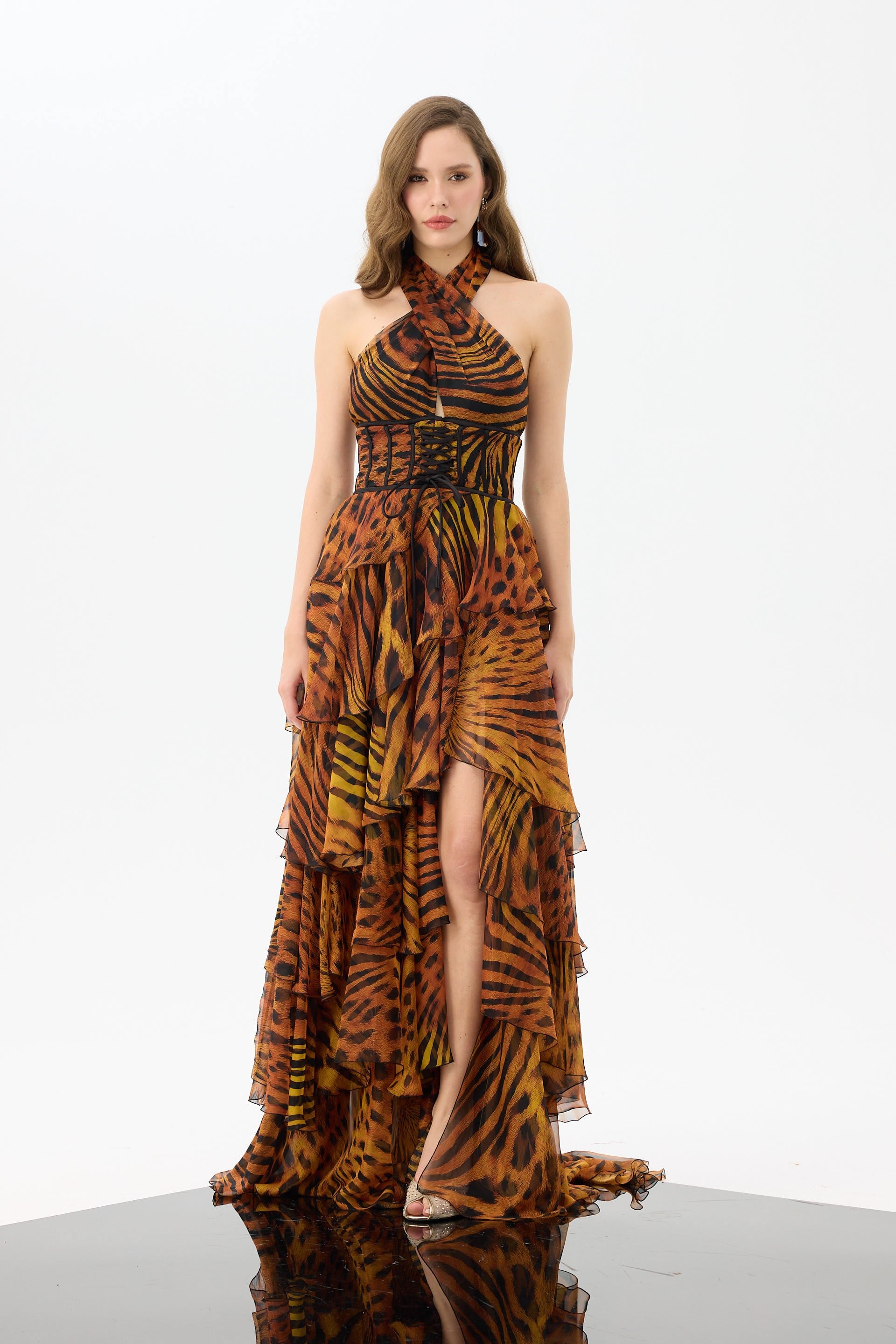 58746-27CARMENCarmen Siyah Boyundan Bağlamalı Leopar Desenli Abiye Elbise