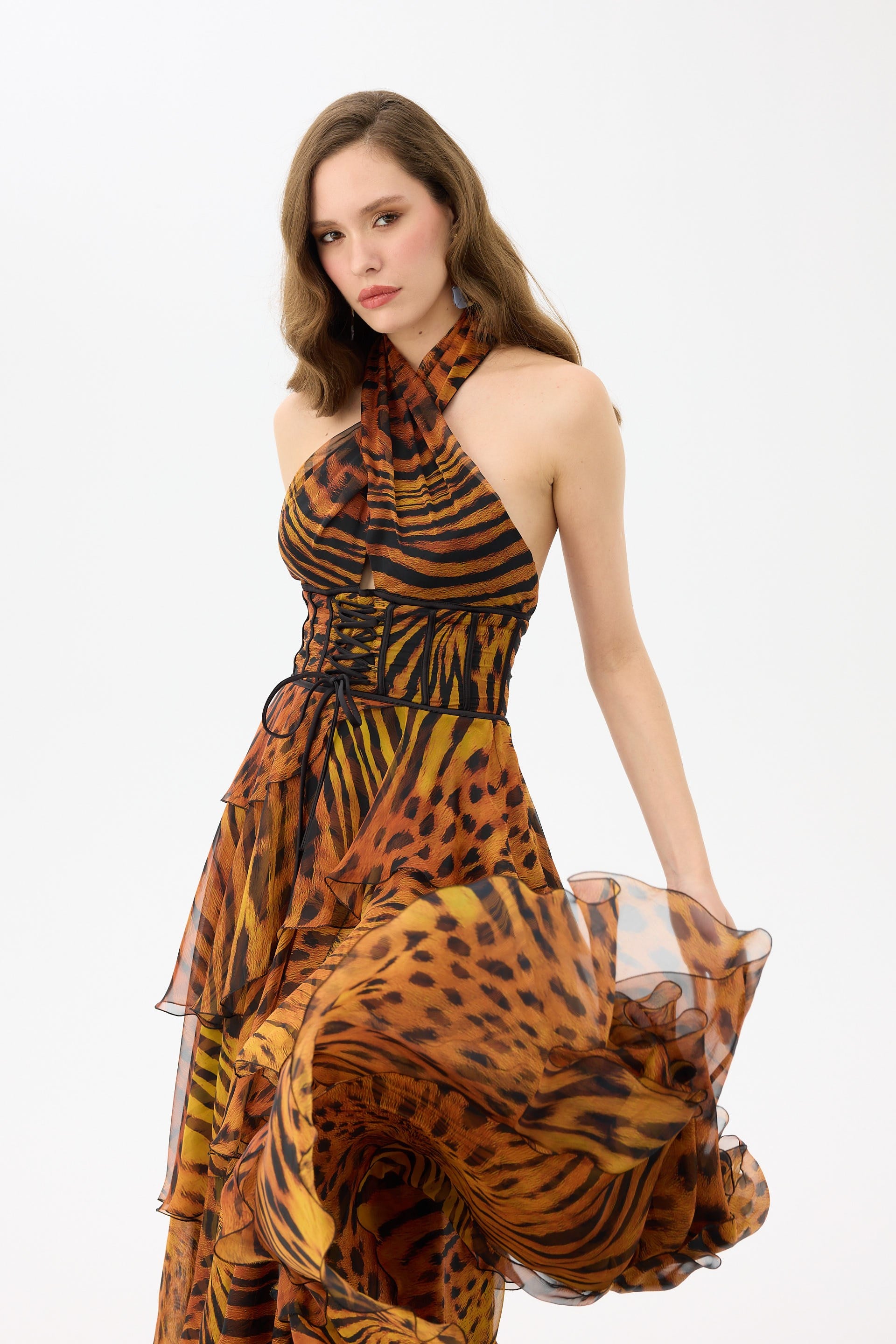 58746-27CARMENCarmen Siyah Boyundan Bağlamalı Leopar Desenli Abiye Elbise