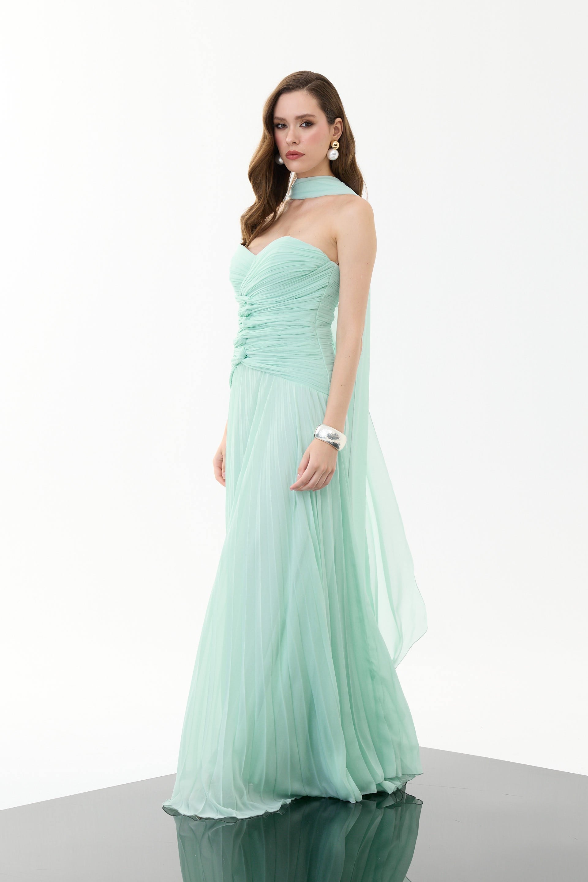 58757-18CARMENCarmen Mint Straplez Şallı Şifon Abiye Elbise