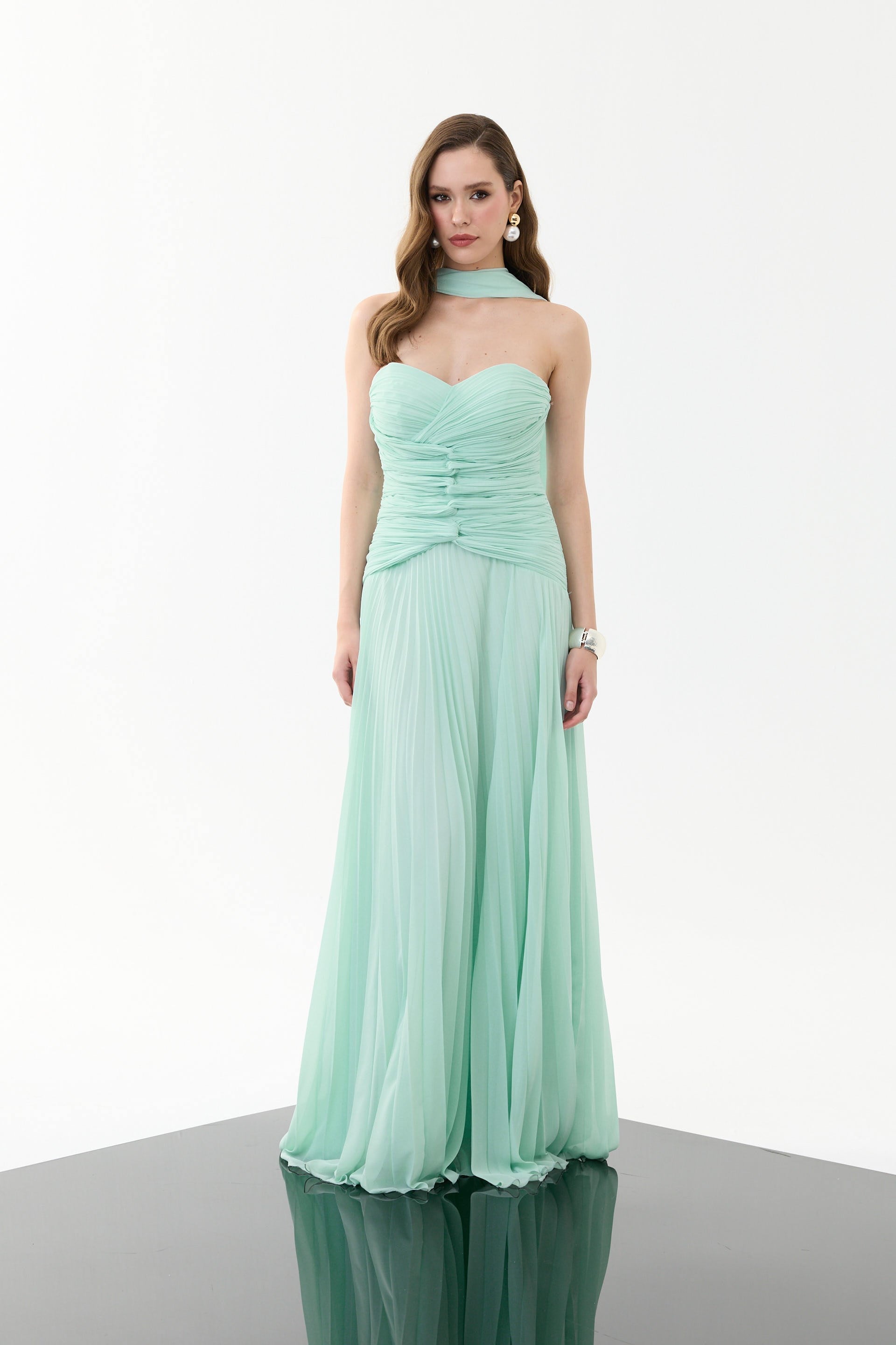 58757-18CARMENCarmen Mint Straplez Şallı Şifon Abiye Elbise