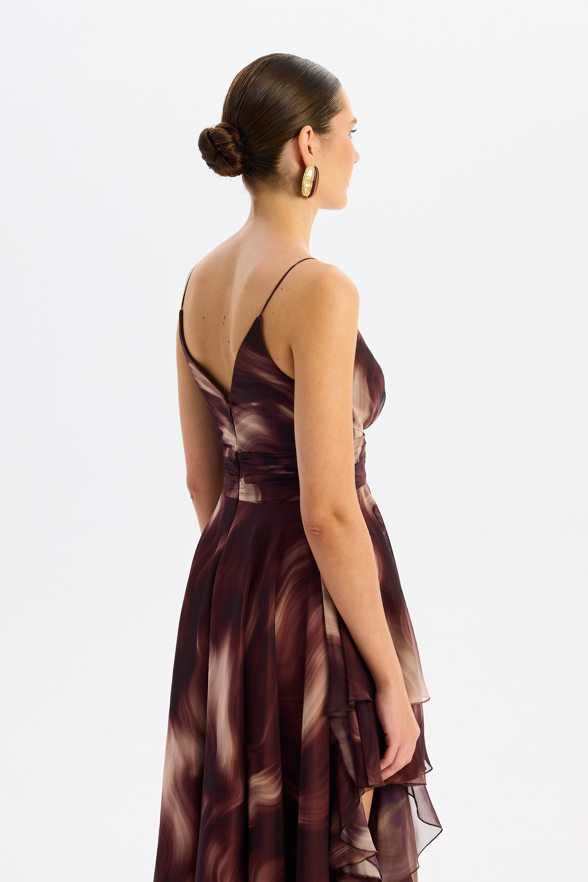 55886-38Eva FashionEva Fashion Kahve Askılı Yırtmaçlı Desenli Abiye Elbise