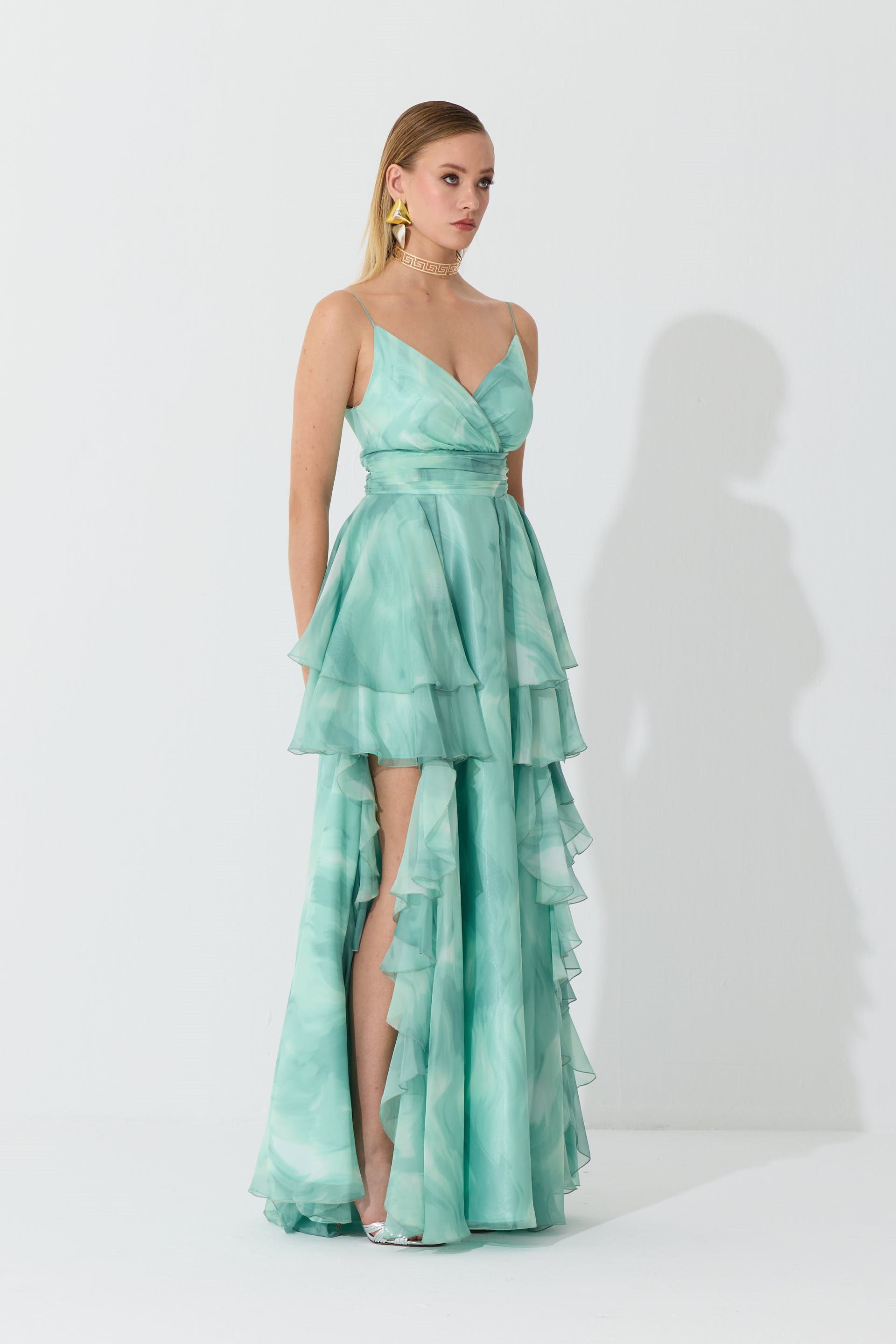 55886-86Eva FashionEva Fashion Çağla Askılı Yırtmaçlı Desenli Abiye Elbise