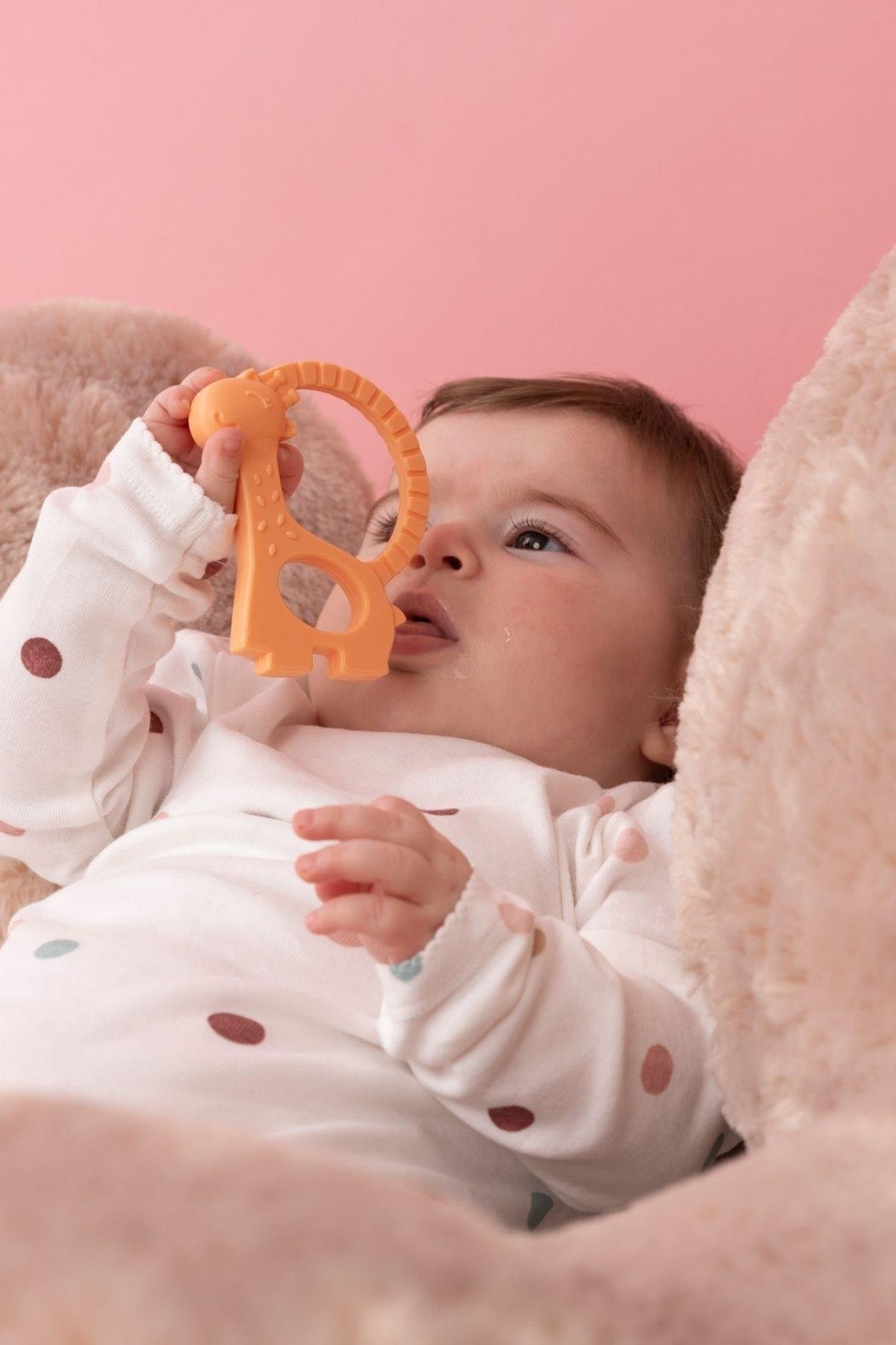 Wee Baby Prime Silikon Diş Kaşıyıcı - TURUNCU