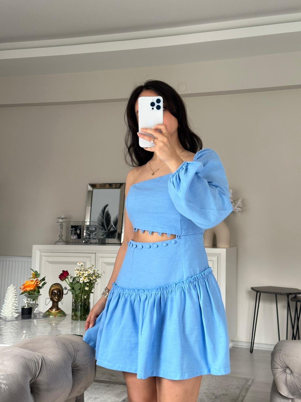 BEL DEKOLTELİ ELBİSE