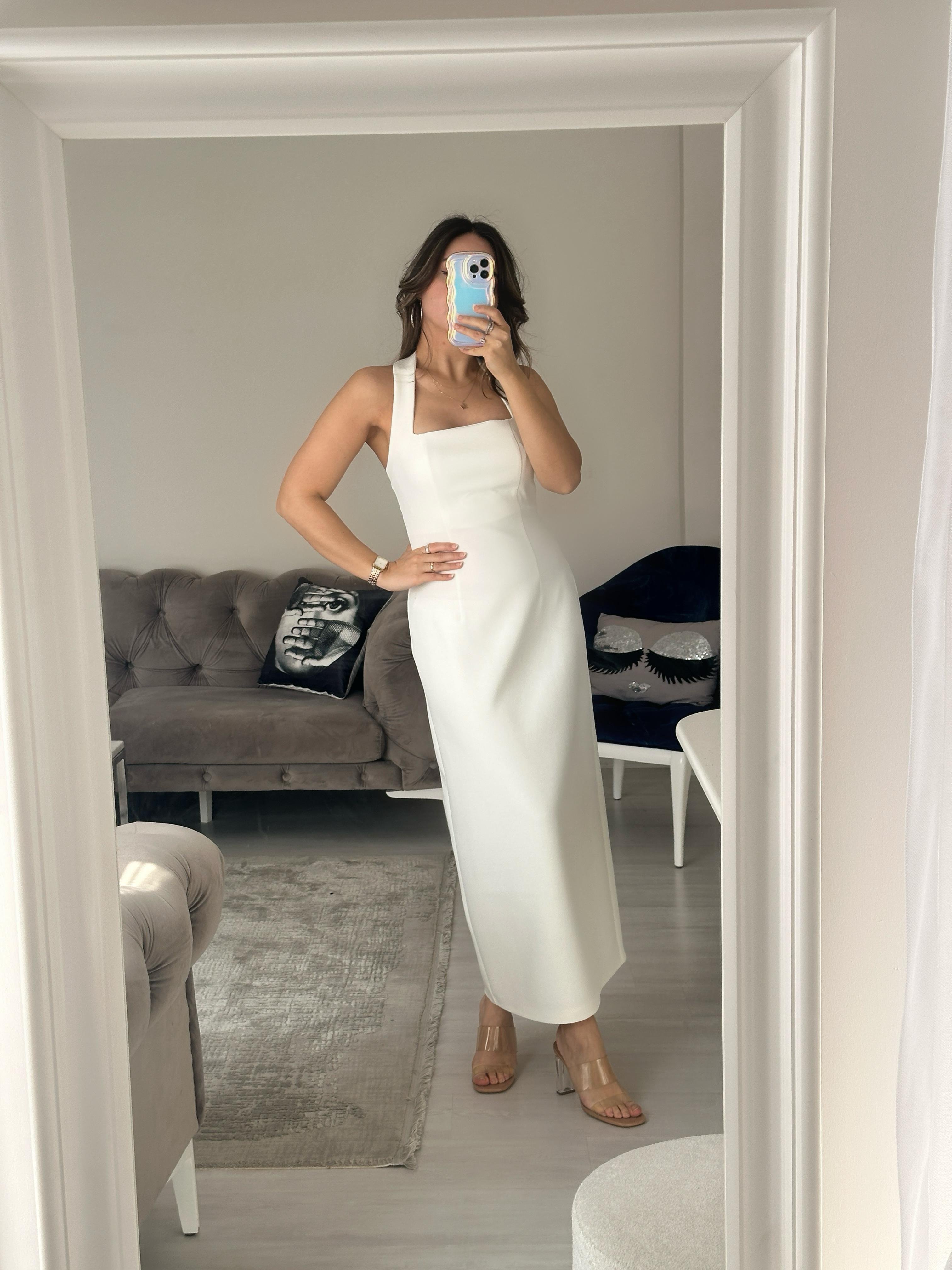 BOYUNDAN ASKILI MİDİ ELBİSE