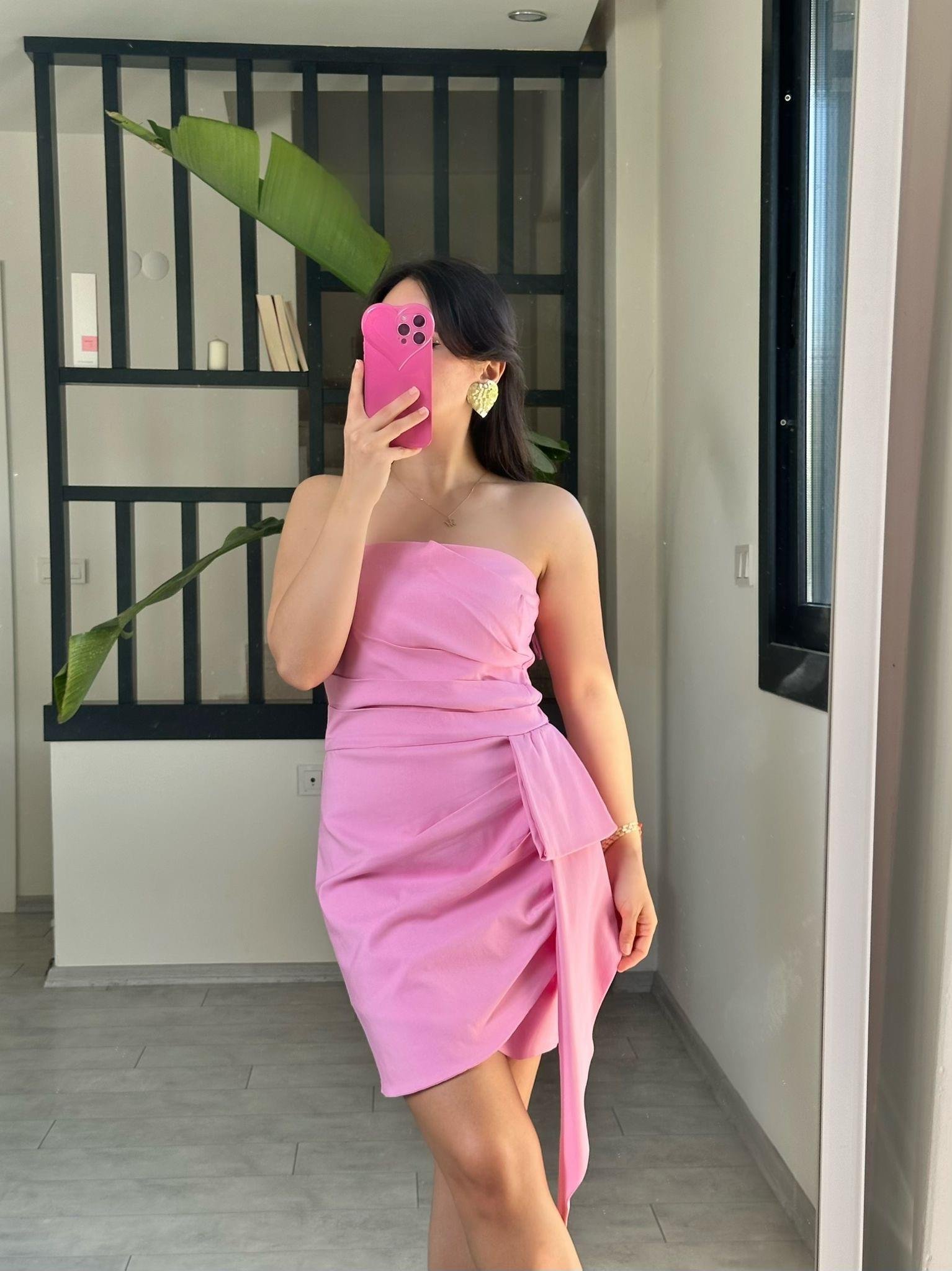 DRAPELİ STRAPLEZ ELBİSE