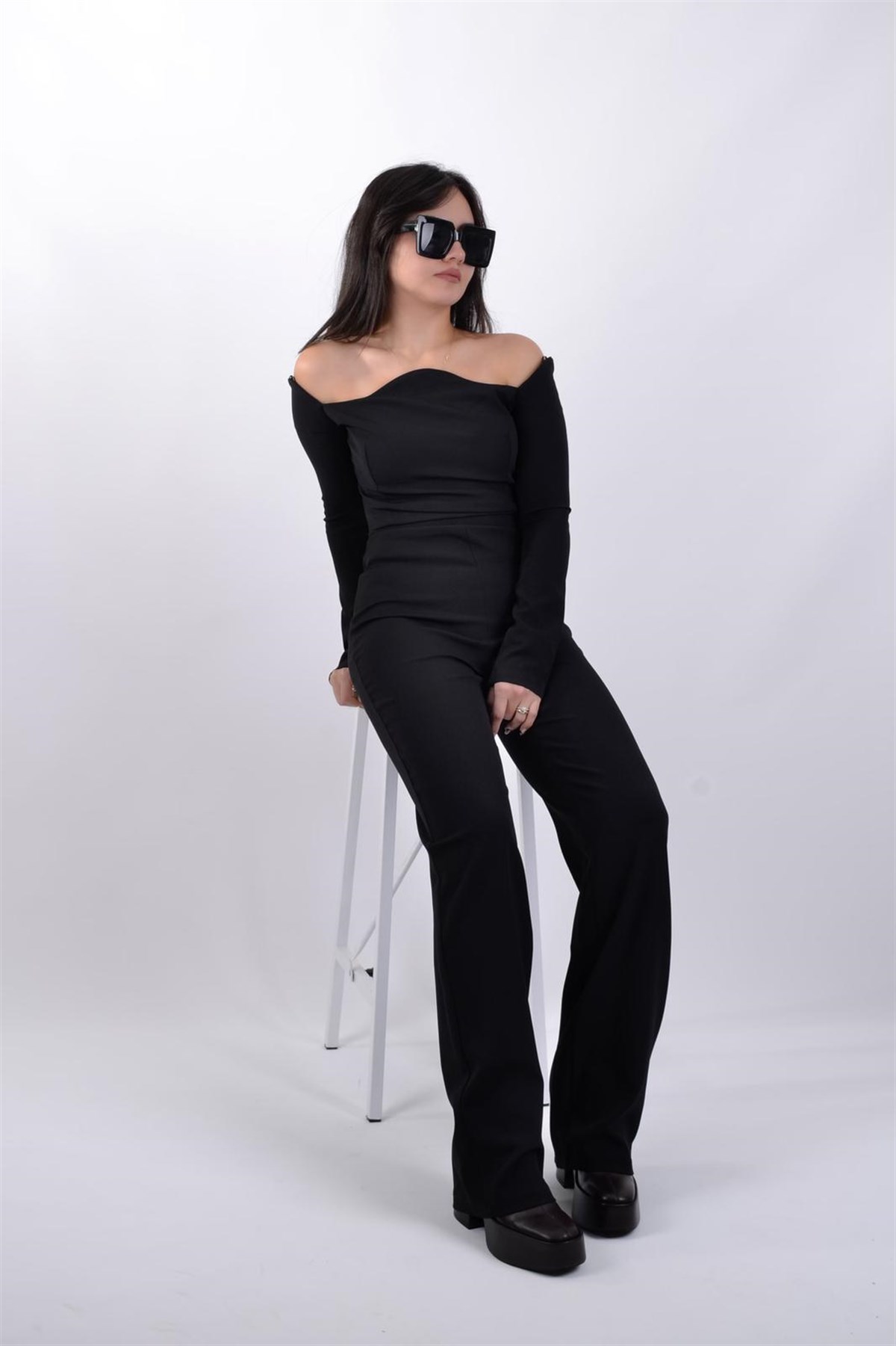 OMUZ DEKOLTELİ TULUM