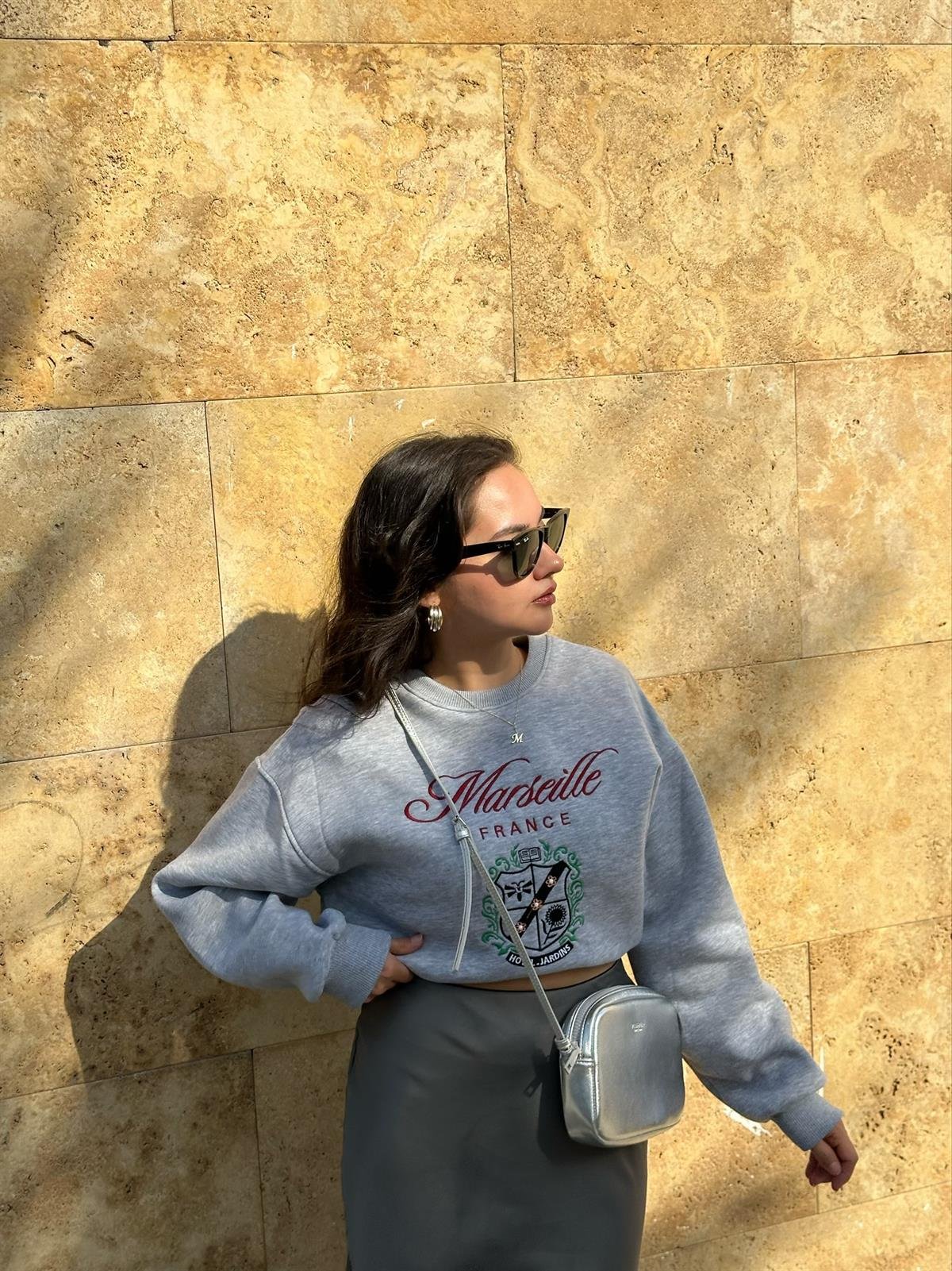 ŞARDONLU SWEATSHIRT